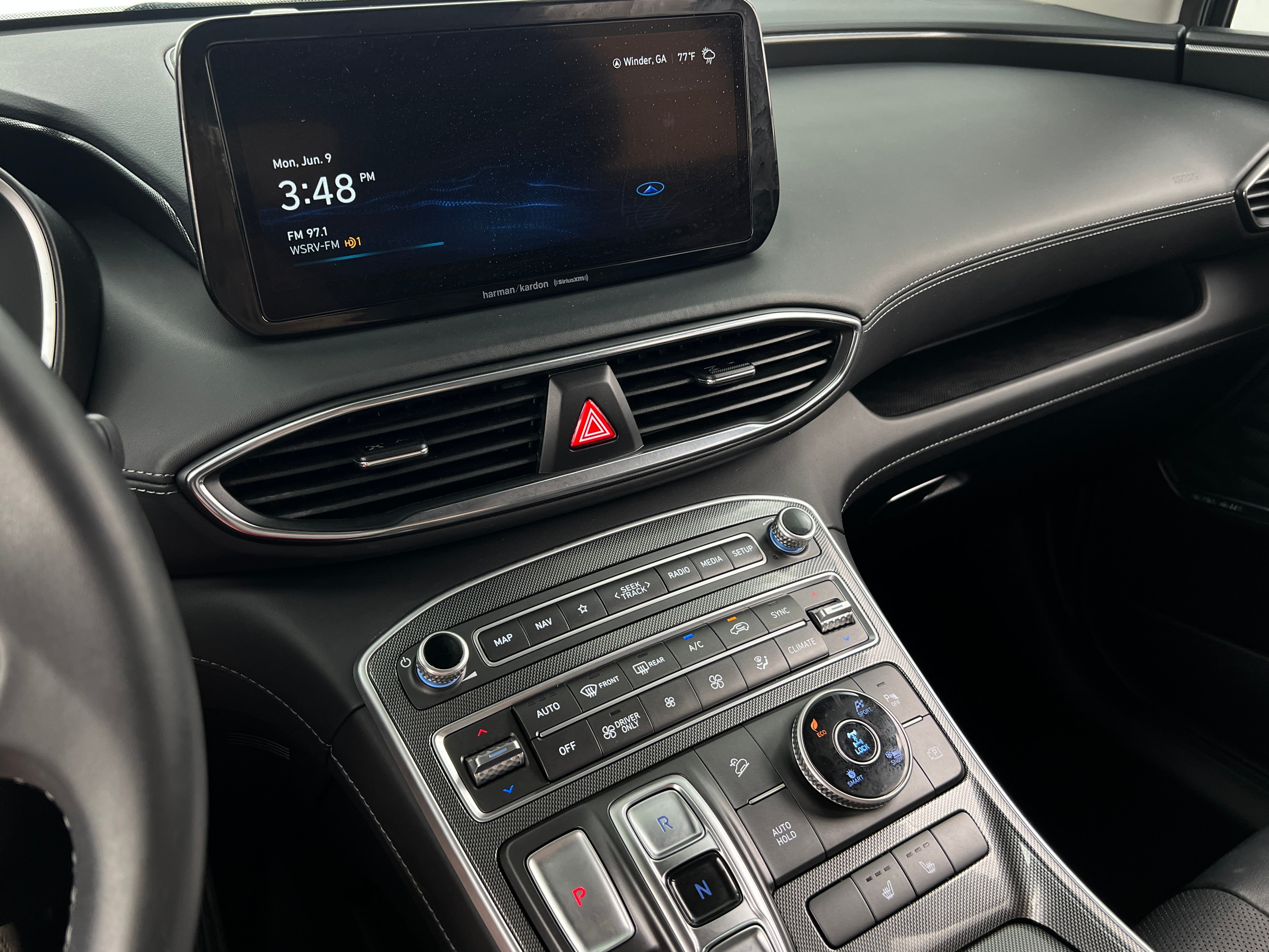 2022 Hyundai Santa Fe SEL 3