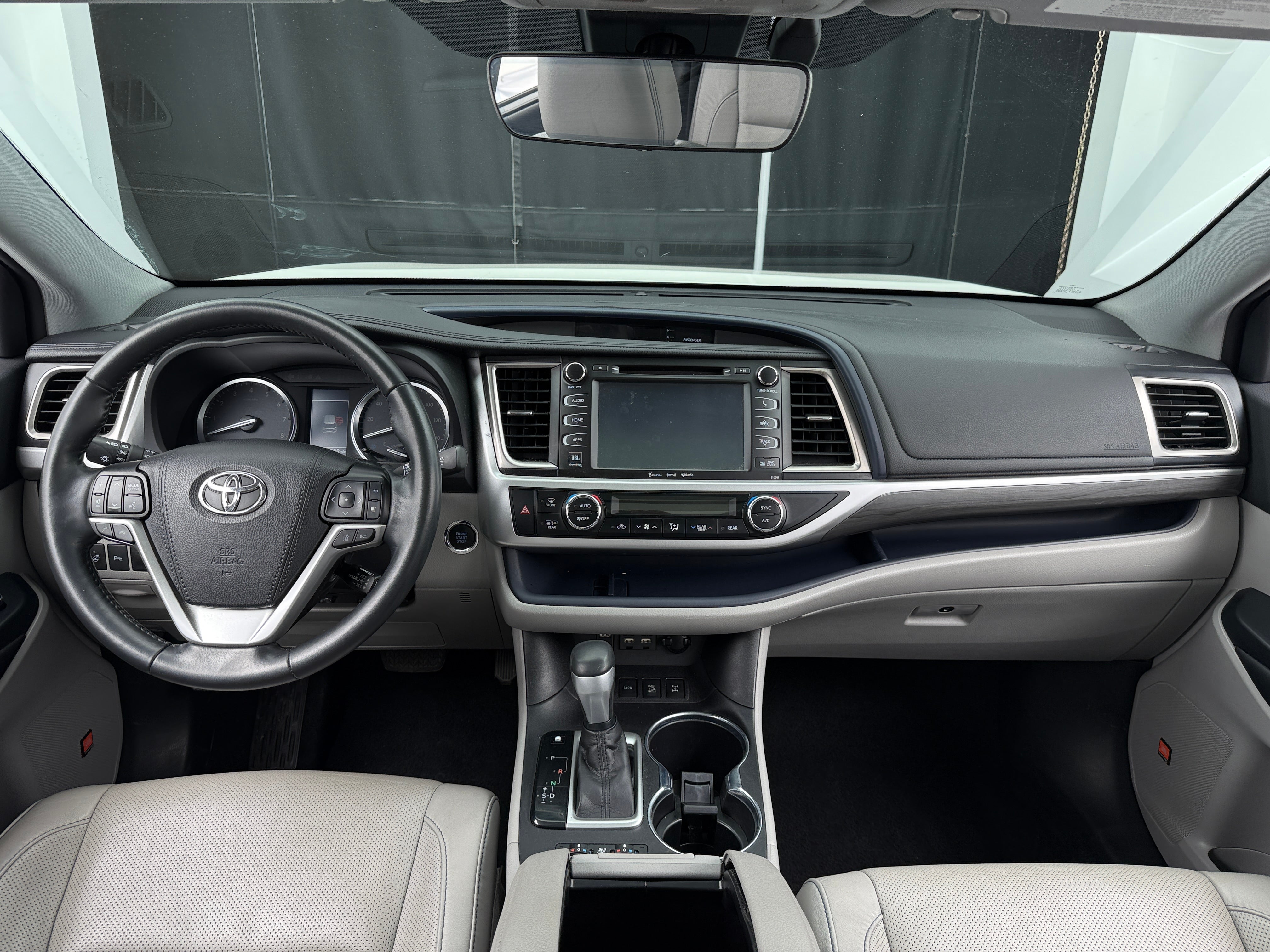 2019 Toyota Highlander Limited Platinum 2