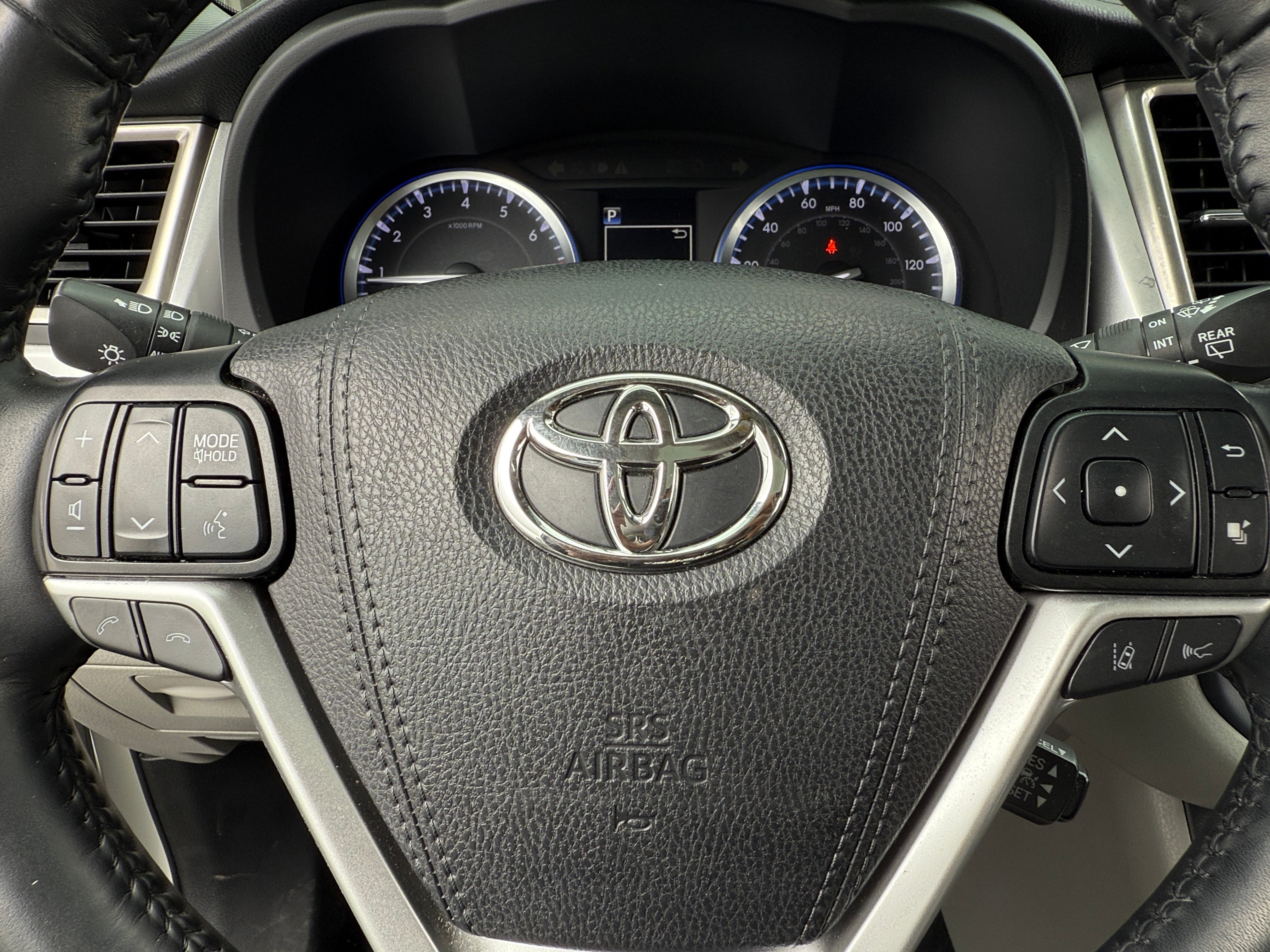 2019 Toyota Highlander Limited Platinum 4