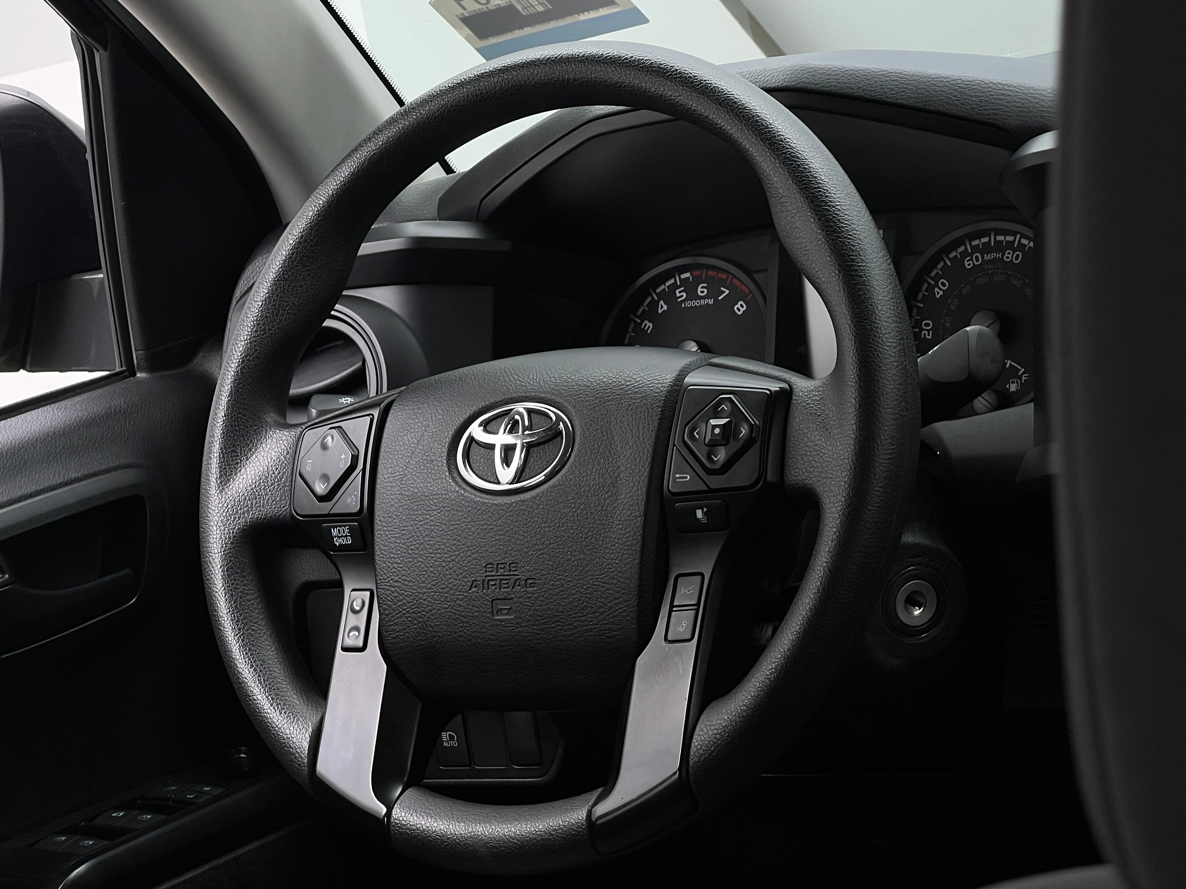 2022 Toyota Tacoma SR5 5
