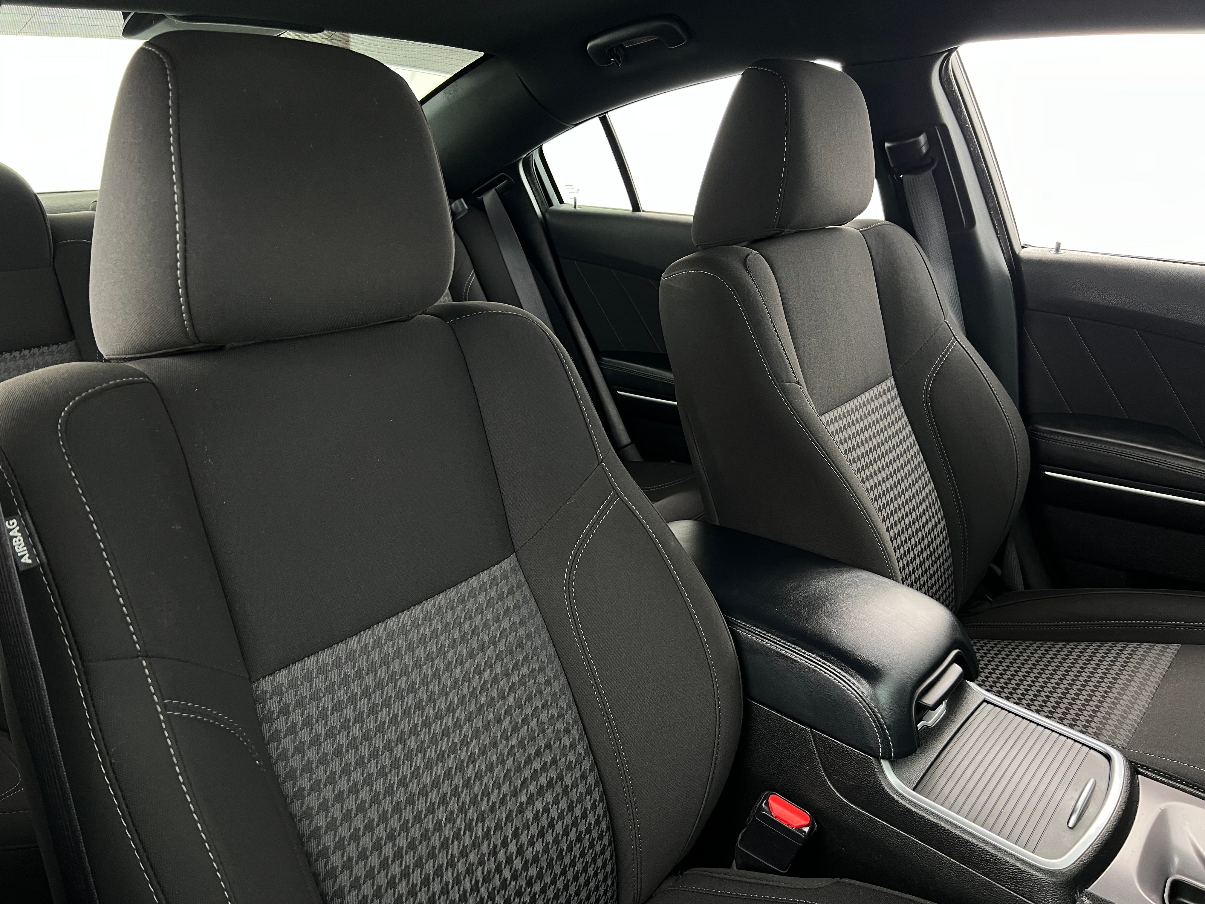 2023 Dodge Charger SXT 2