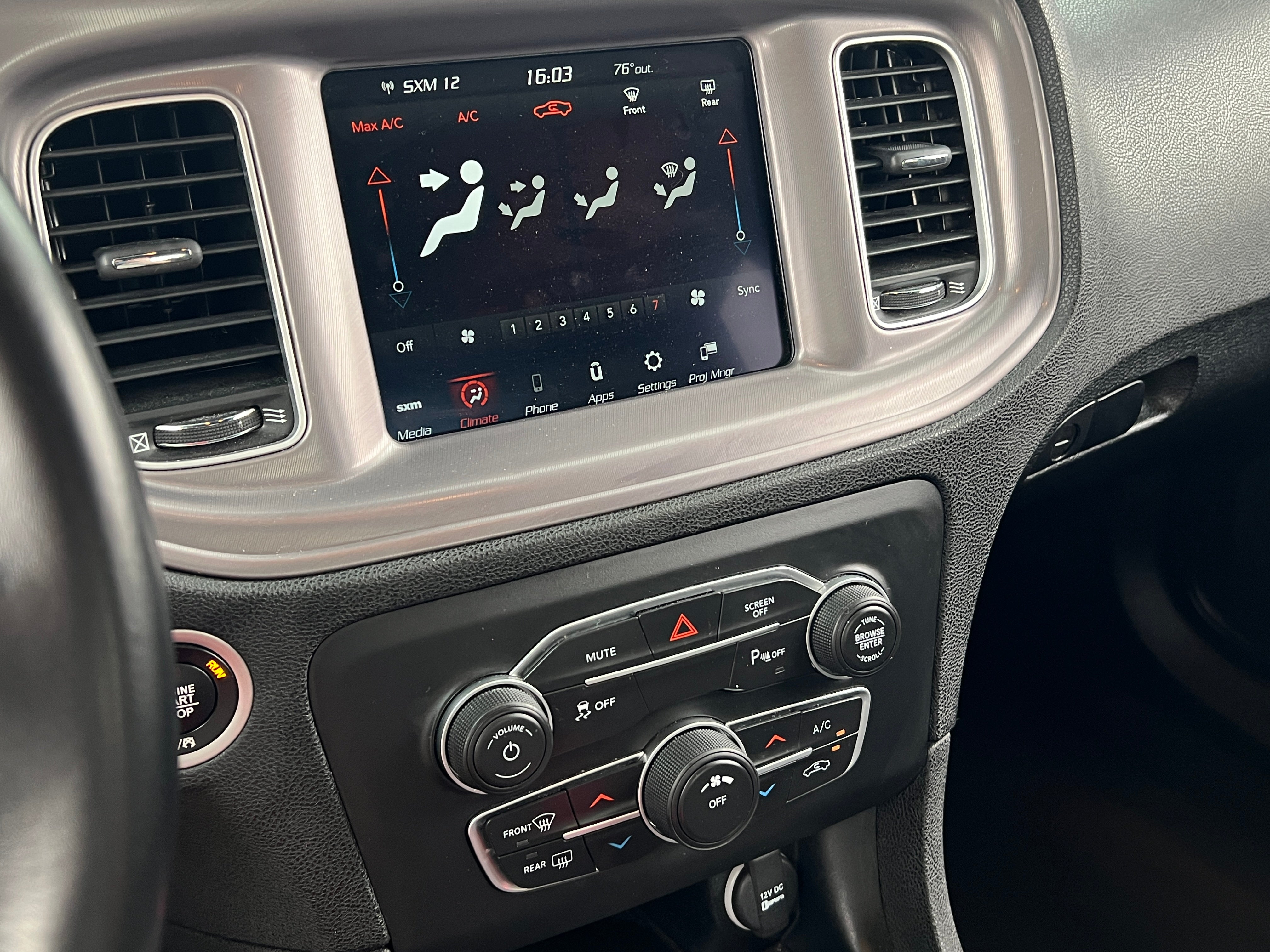 2023 Dodge Charger SXT 4
