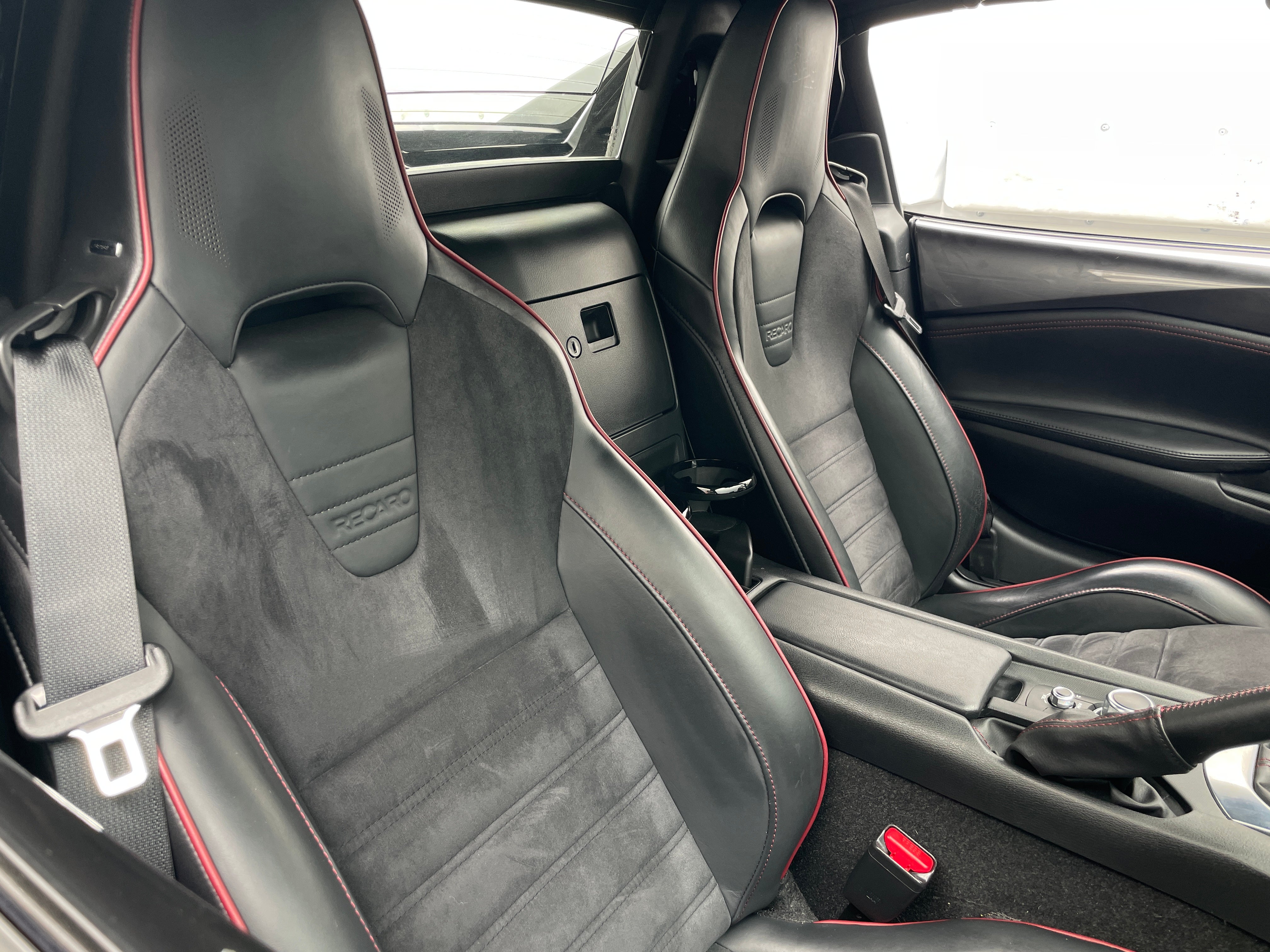 2019 Mazda MX-5 Miata Club 2