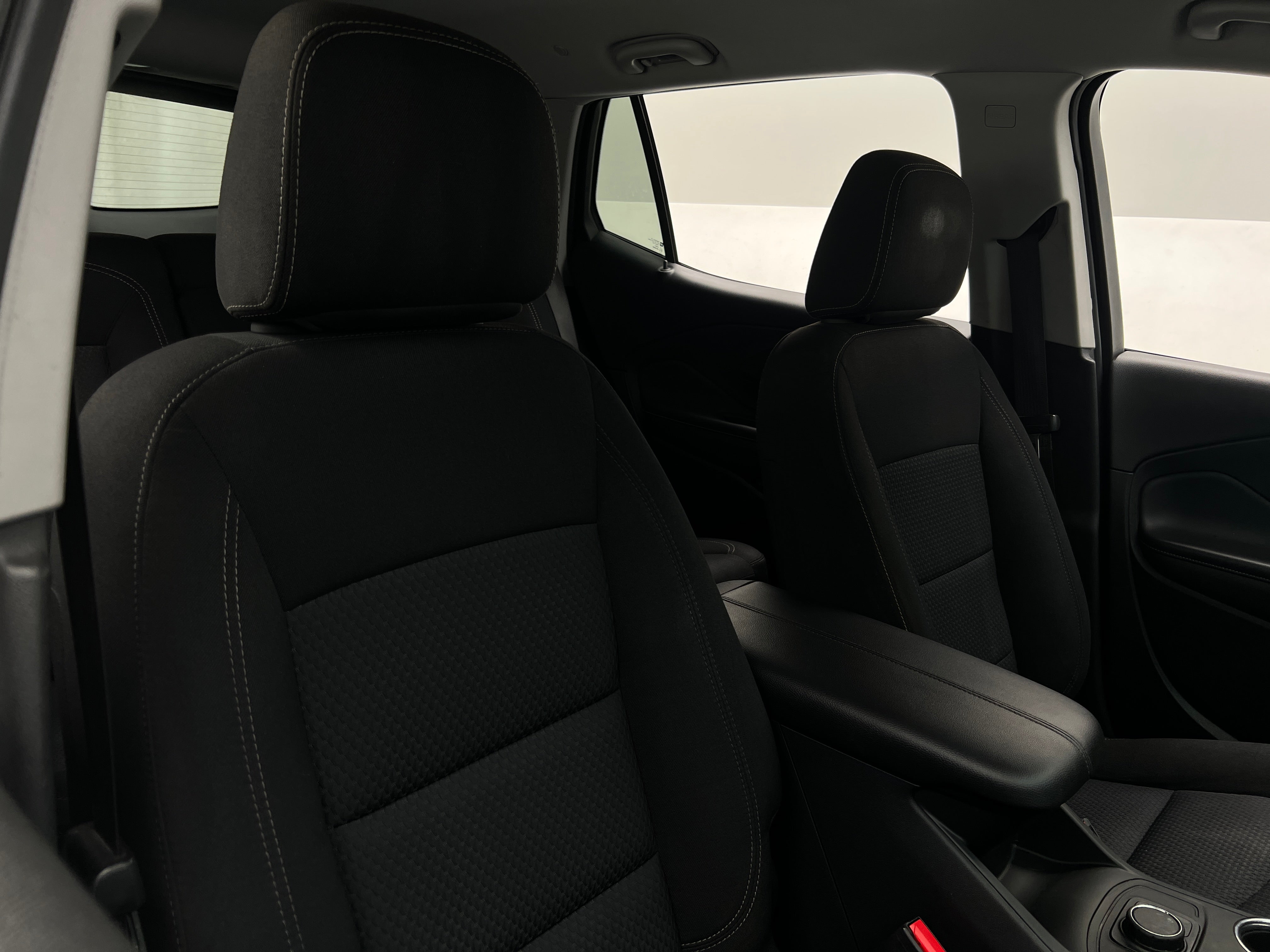 2022 GMC Terrain SLE 2