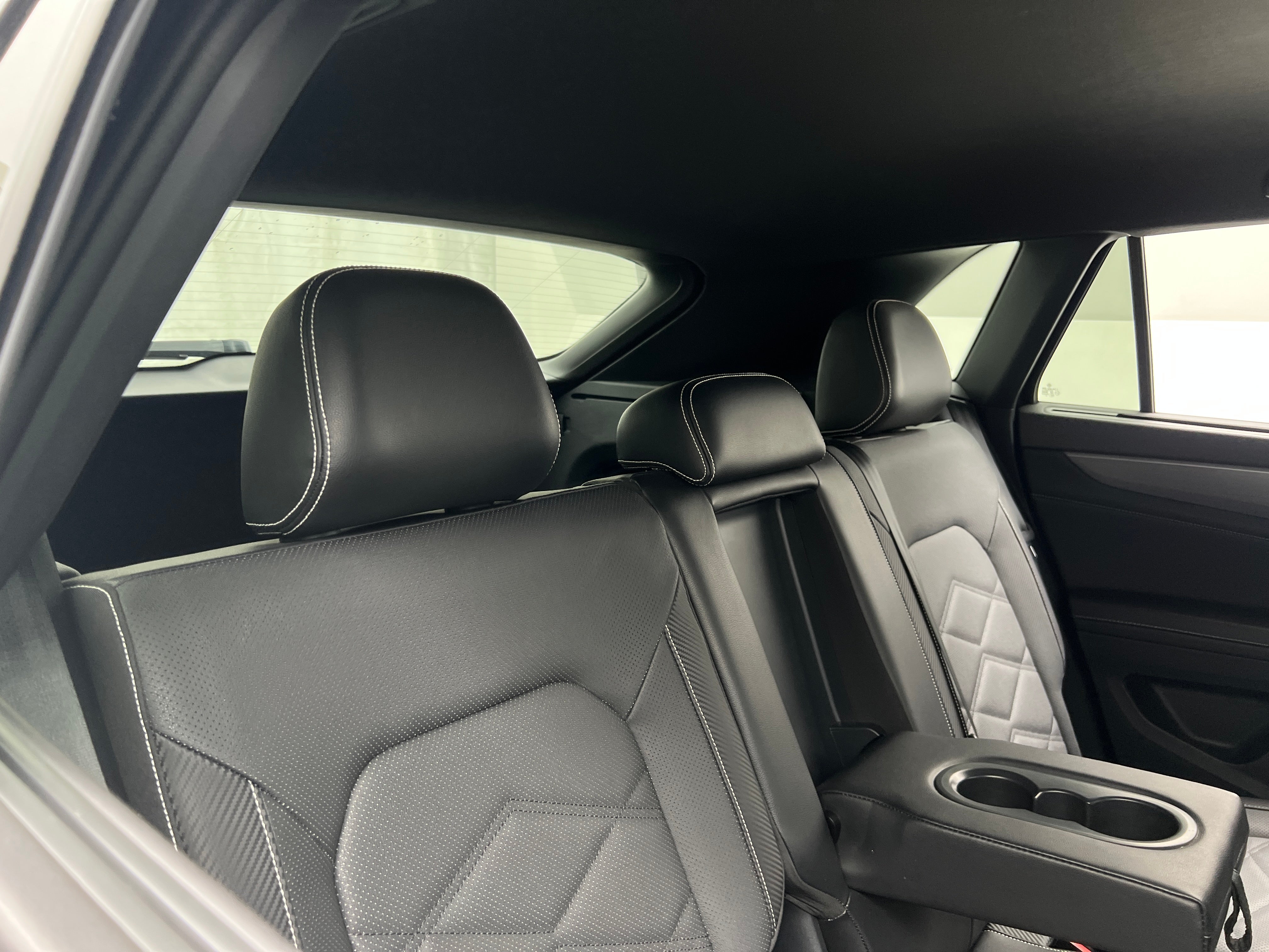 2024 Volkswagen Atlas SE 5
