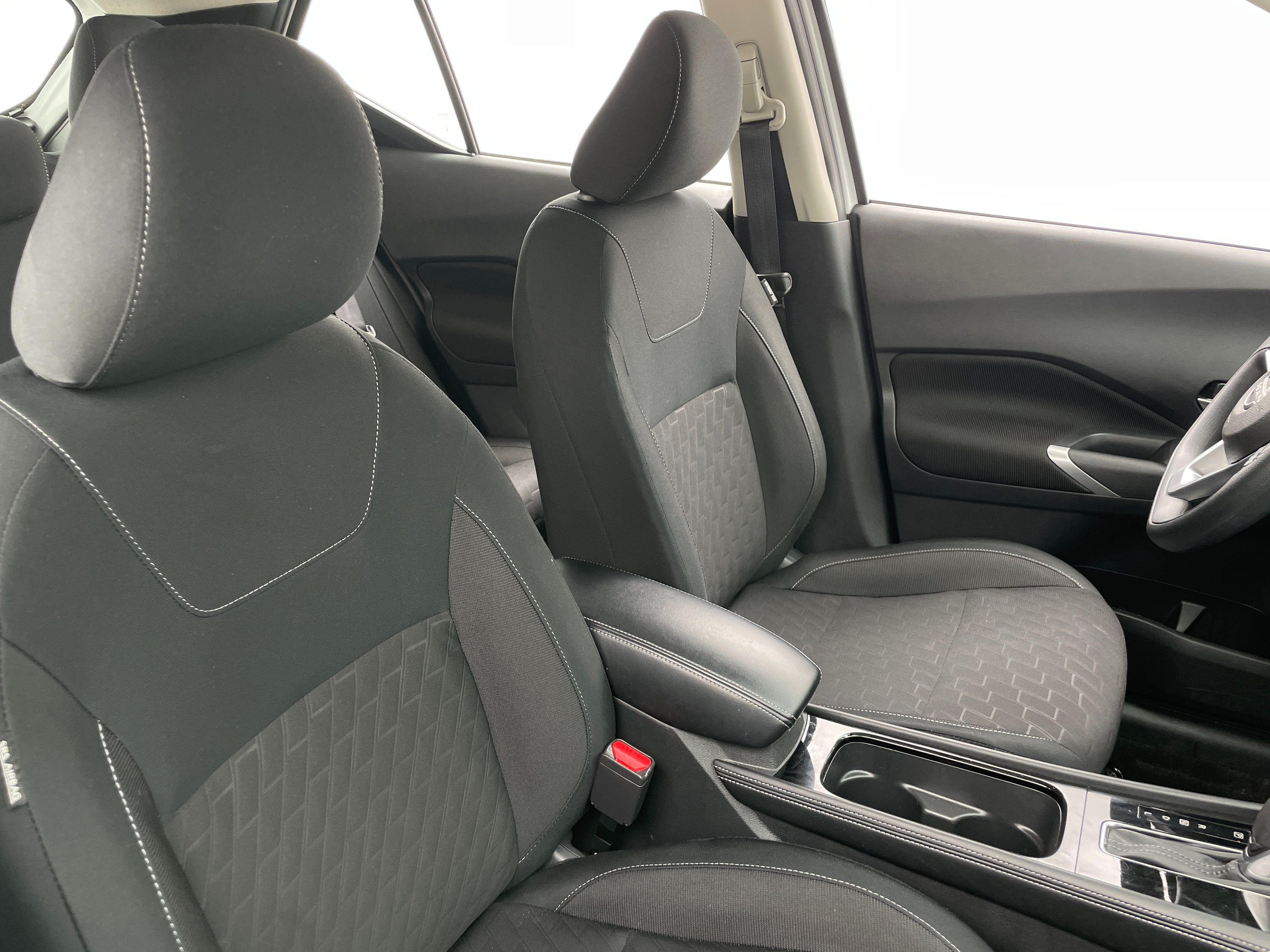 2024 Nissan Kicks SV 2