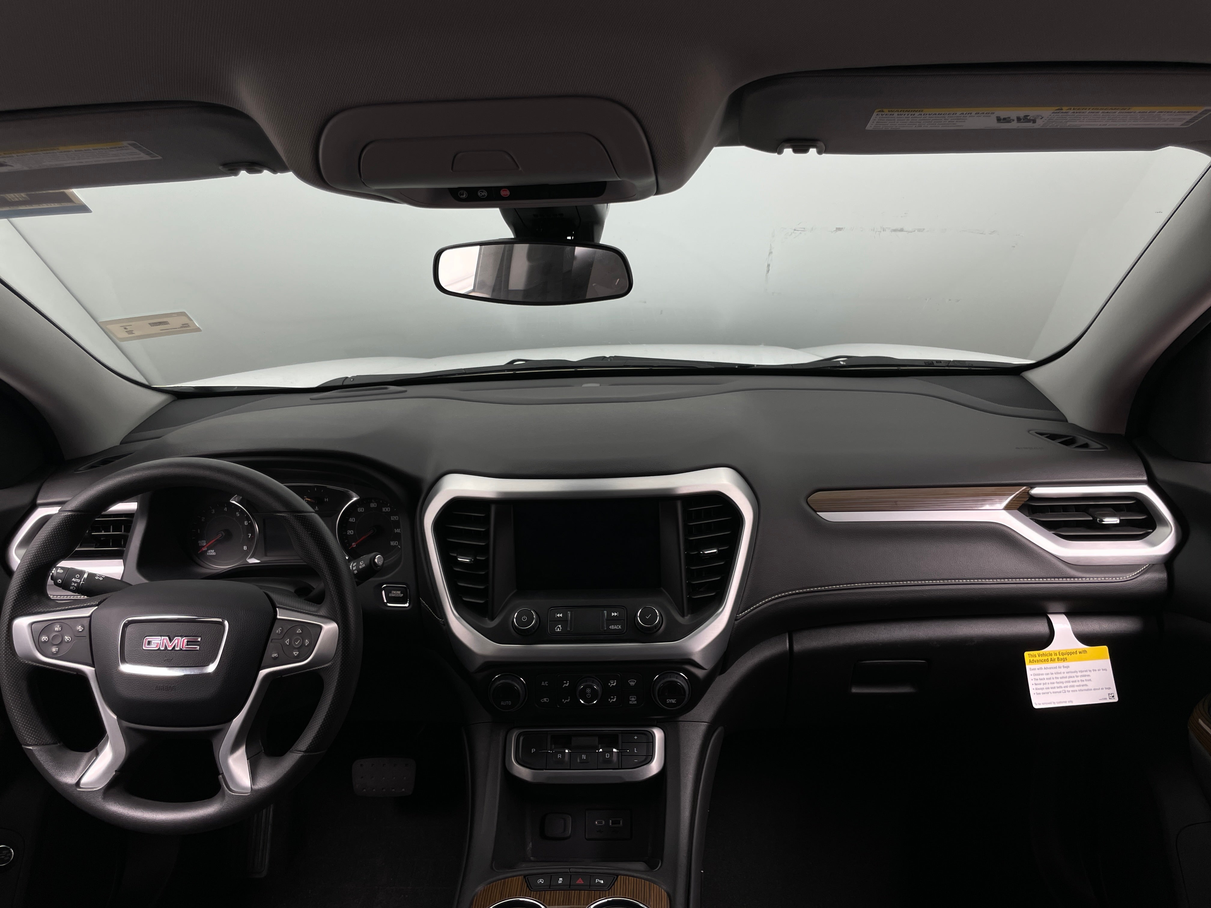 2023 GMC Acadia SLE 3