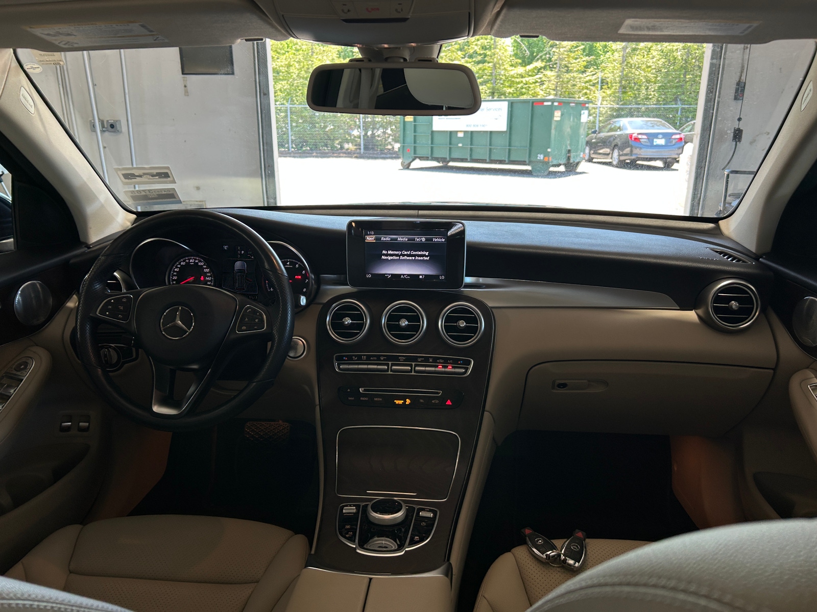 Thumbnail: 2019 Mercedes-Benz GLC - 2