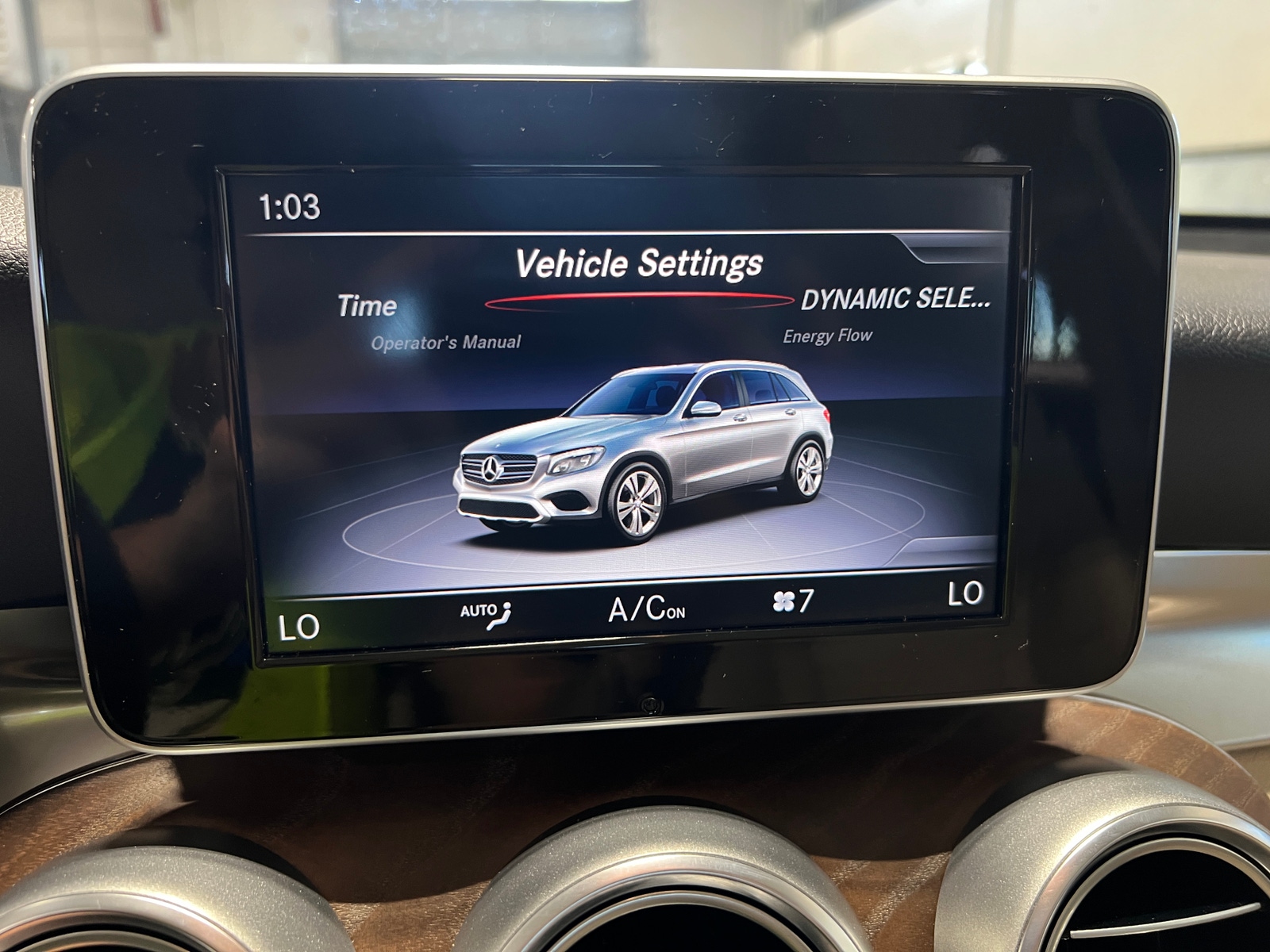 Thumbnail: 2019 Mercedes-Benz GLC - 3