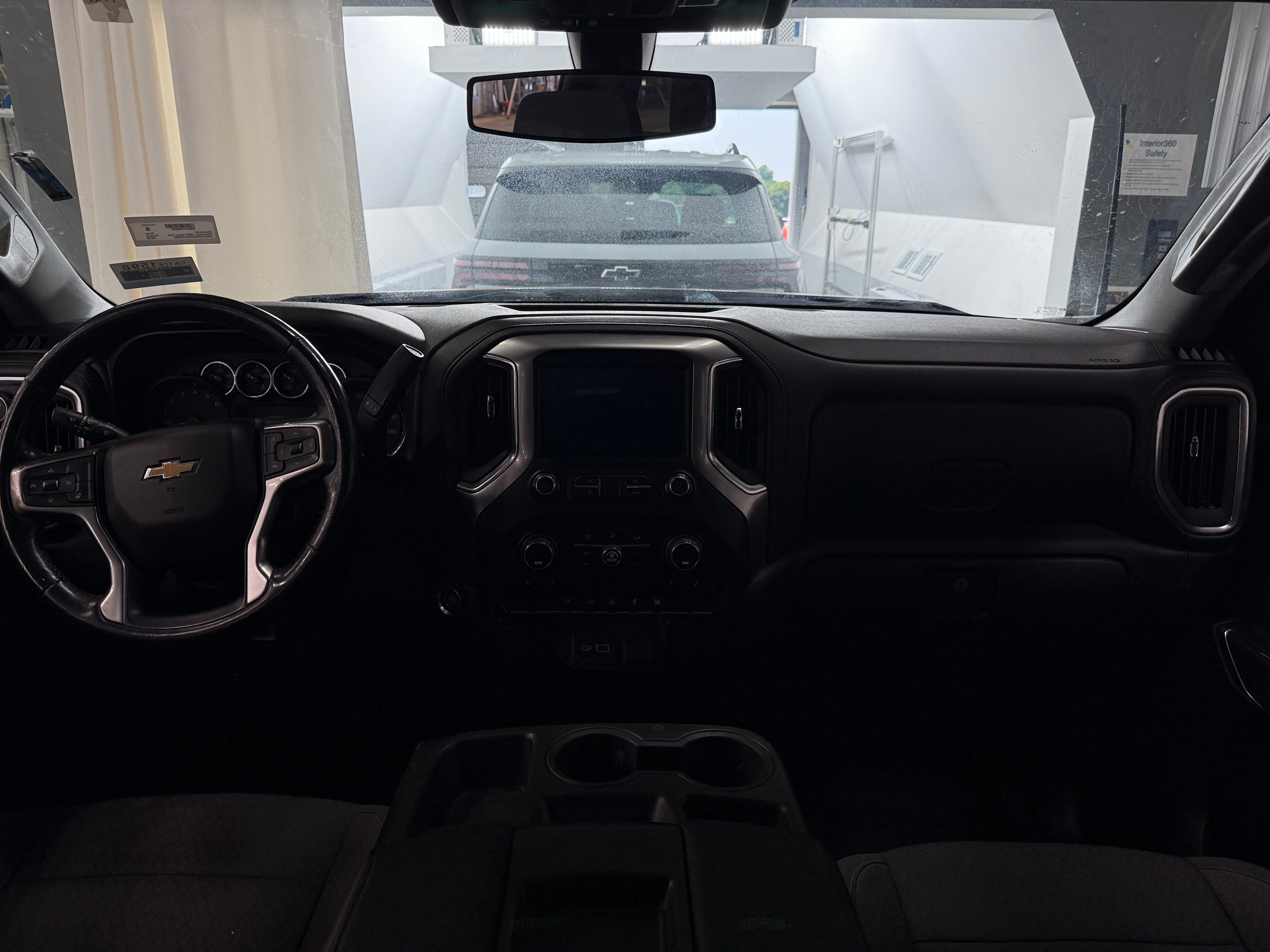 2019 Chevrolet Silverado 1500 LT 3