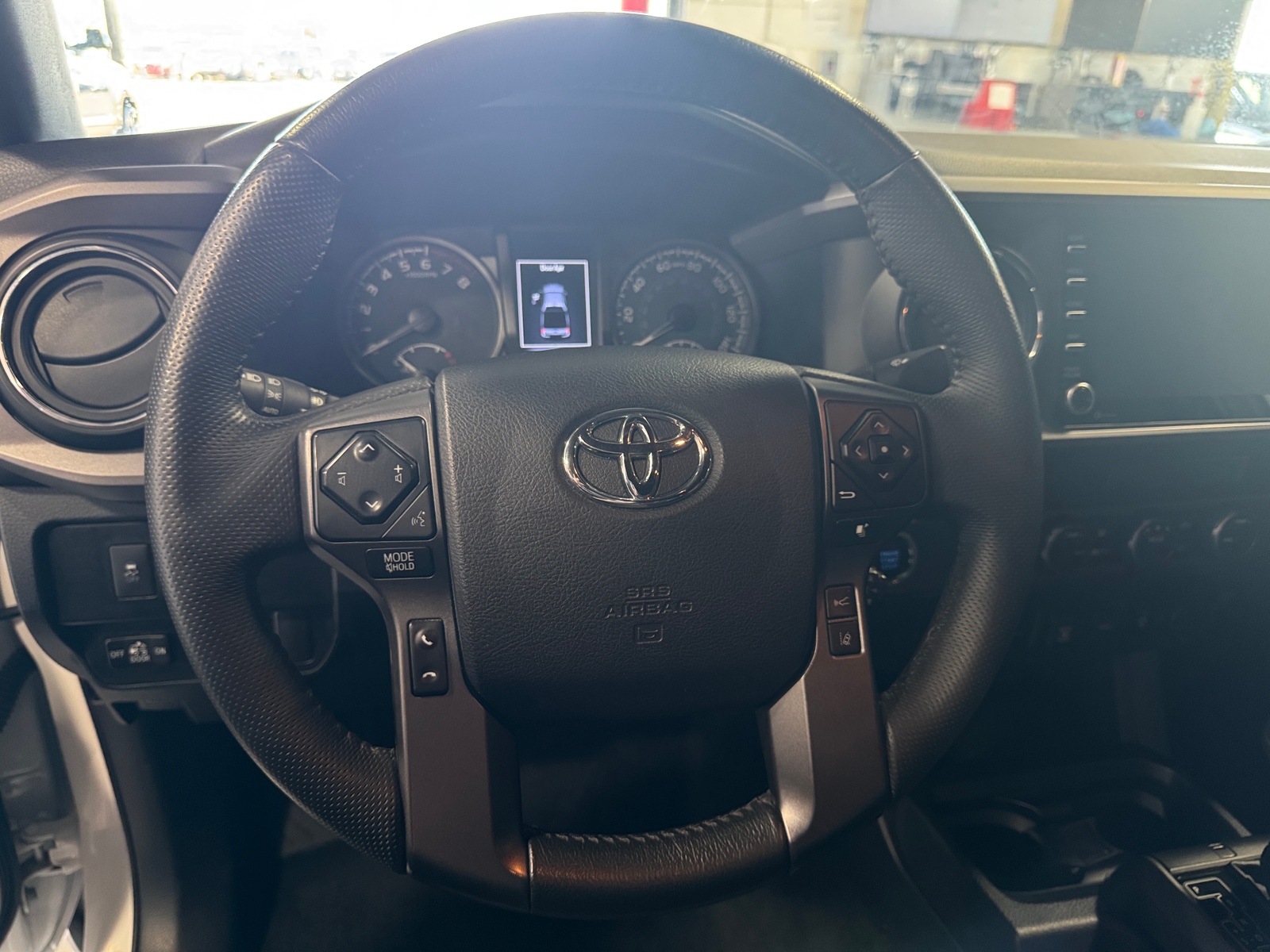 Thumbnail: 2022 Toyota Tacoma - 5