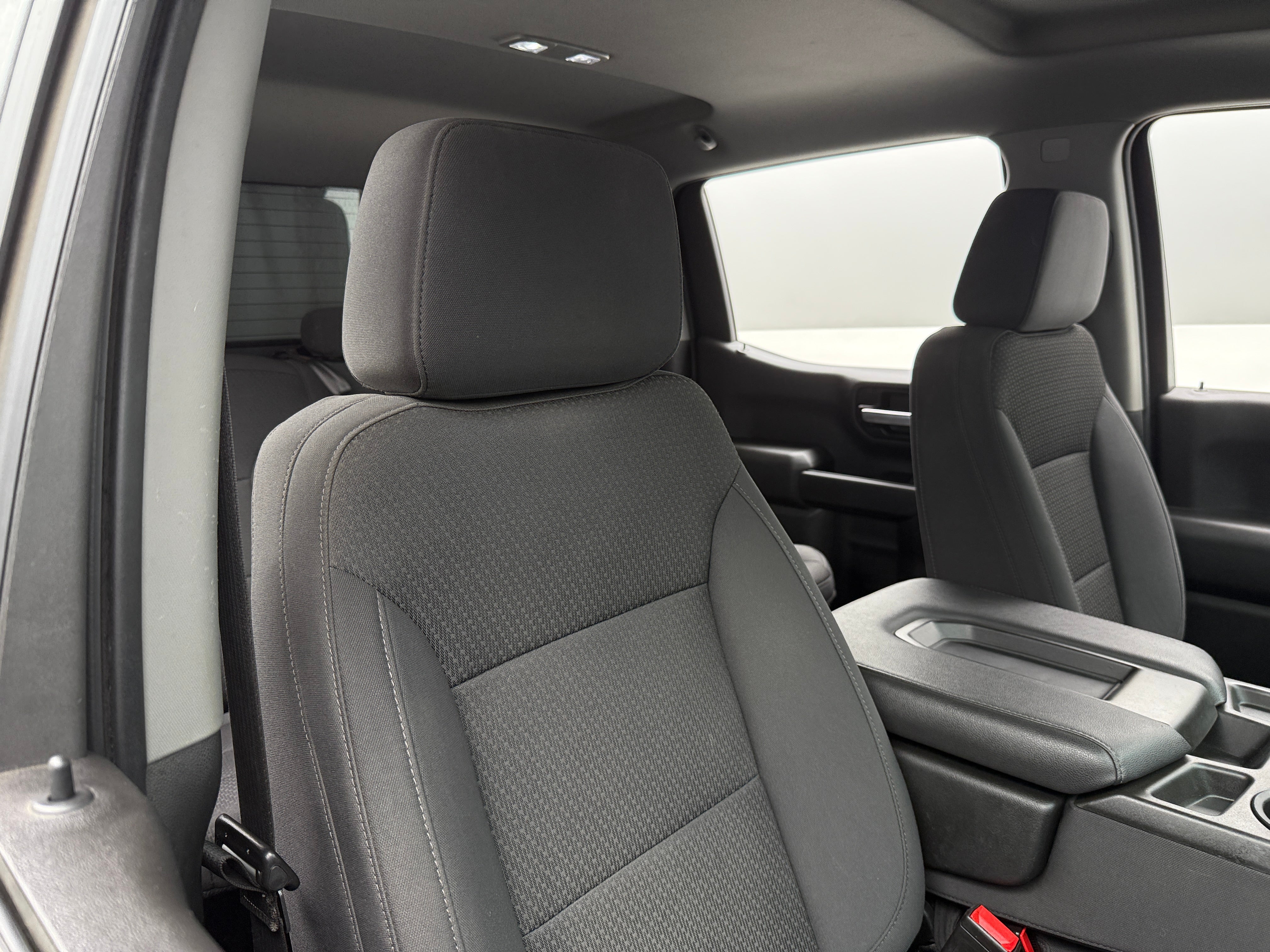 2021 Chevrolet Silverado 1500 Custom 2