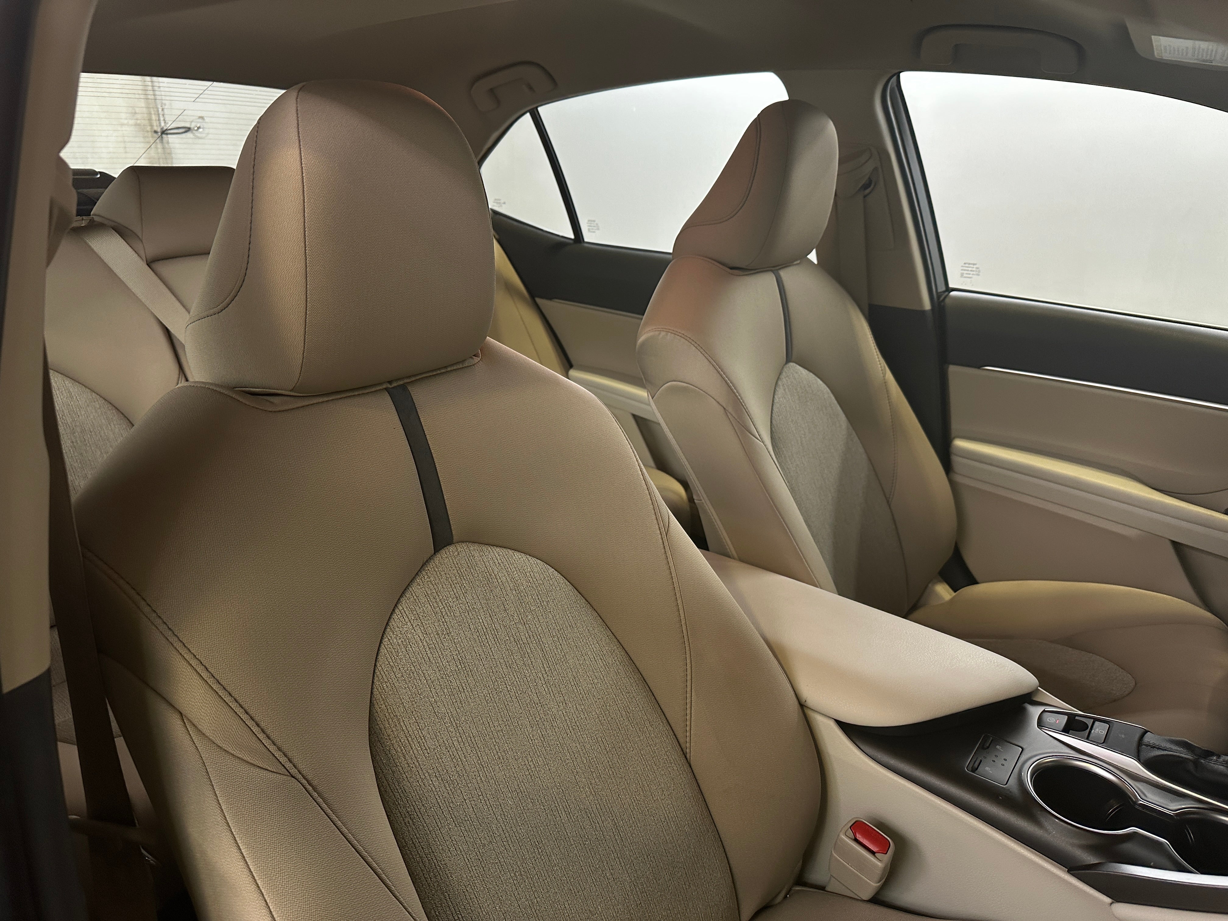 2021 Toyota Camry LE 2