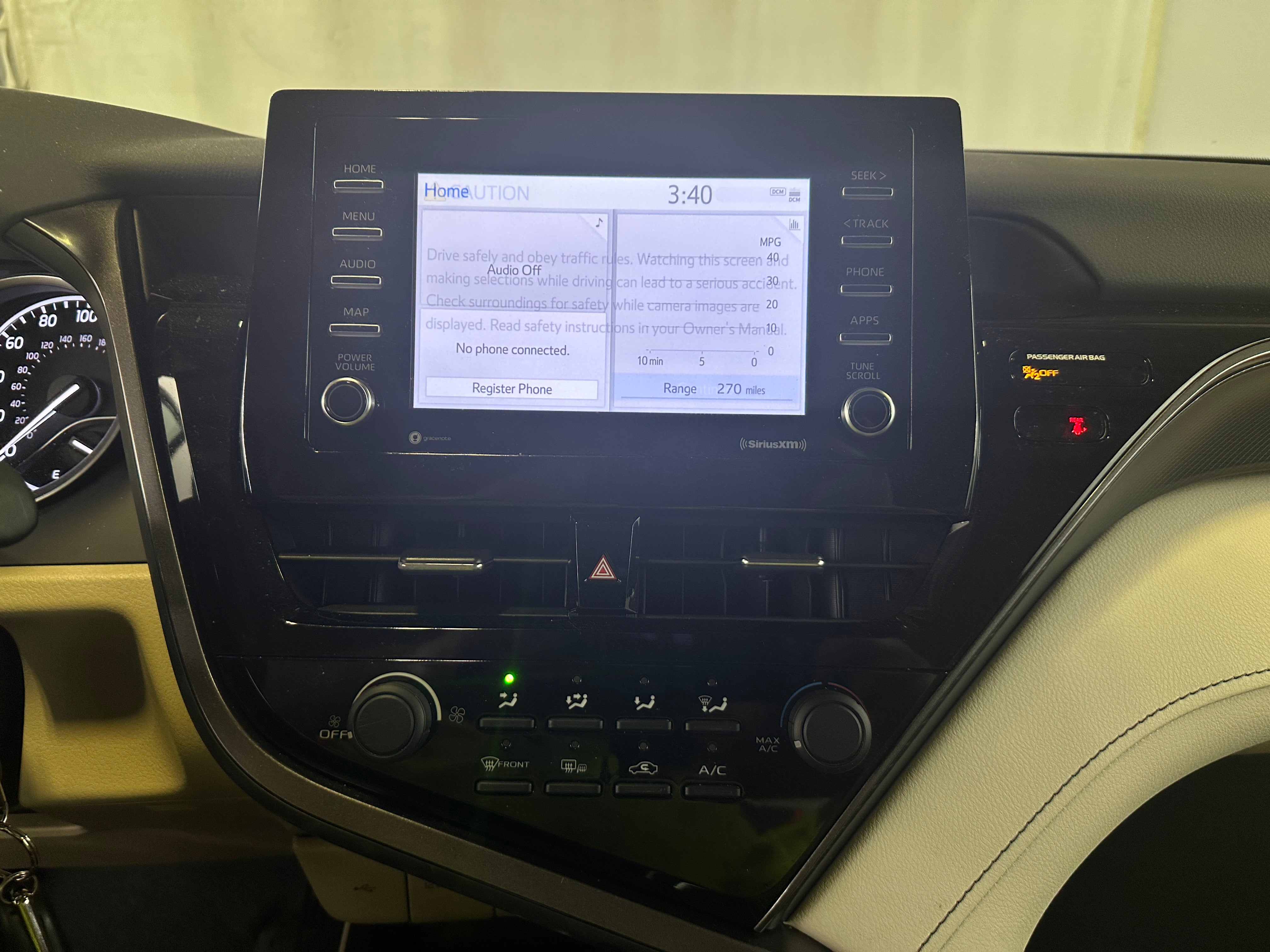 2021 Toyota Camry LE 4