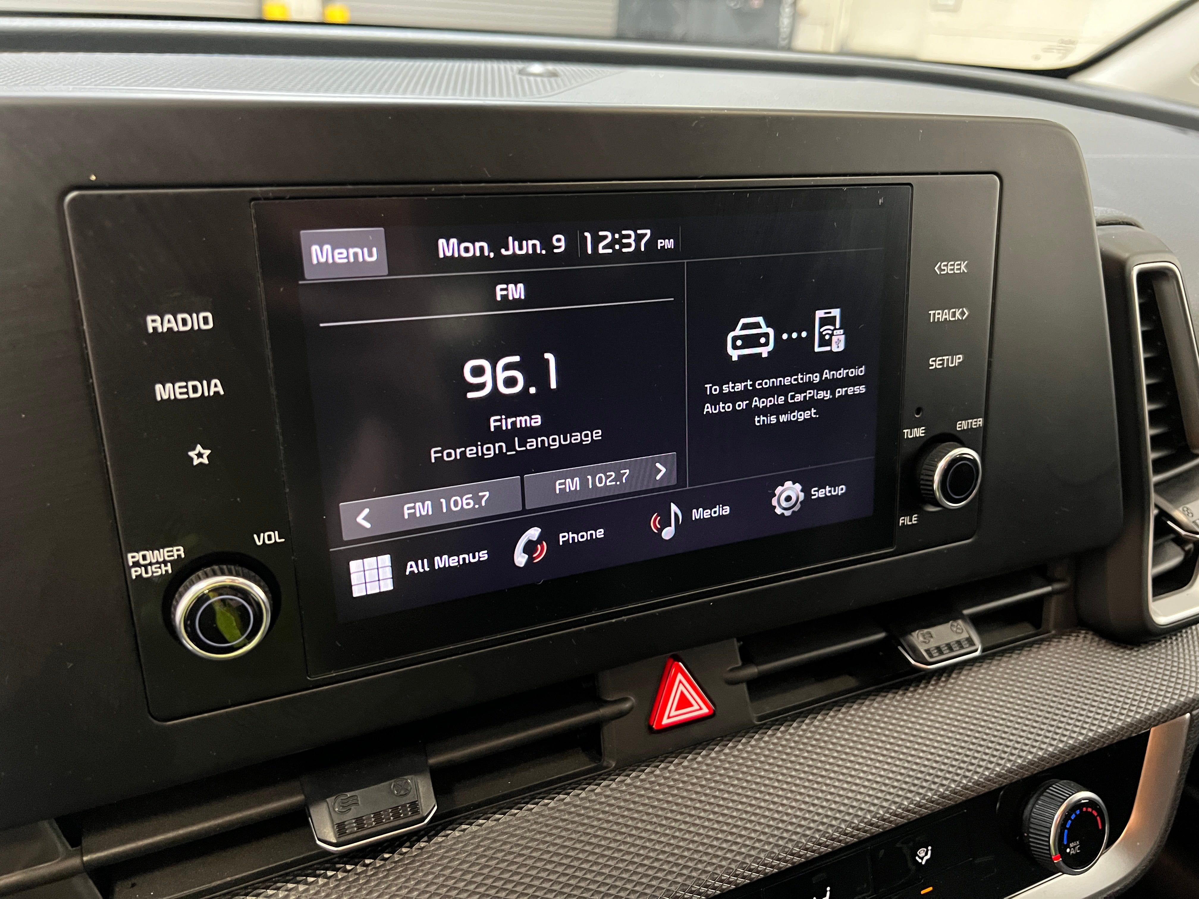 2024 Kia Sportage LX 4