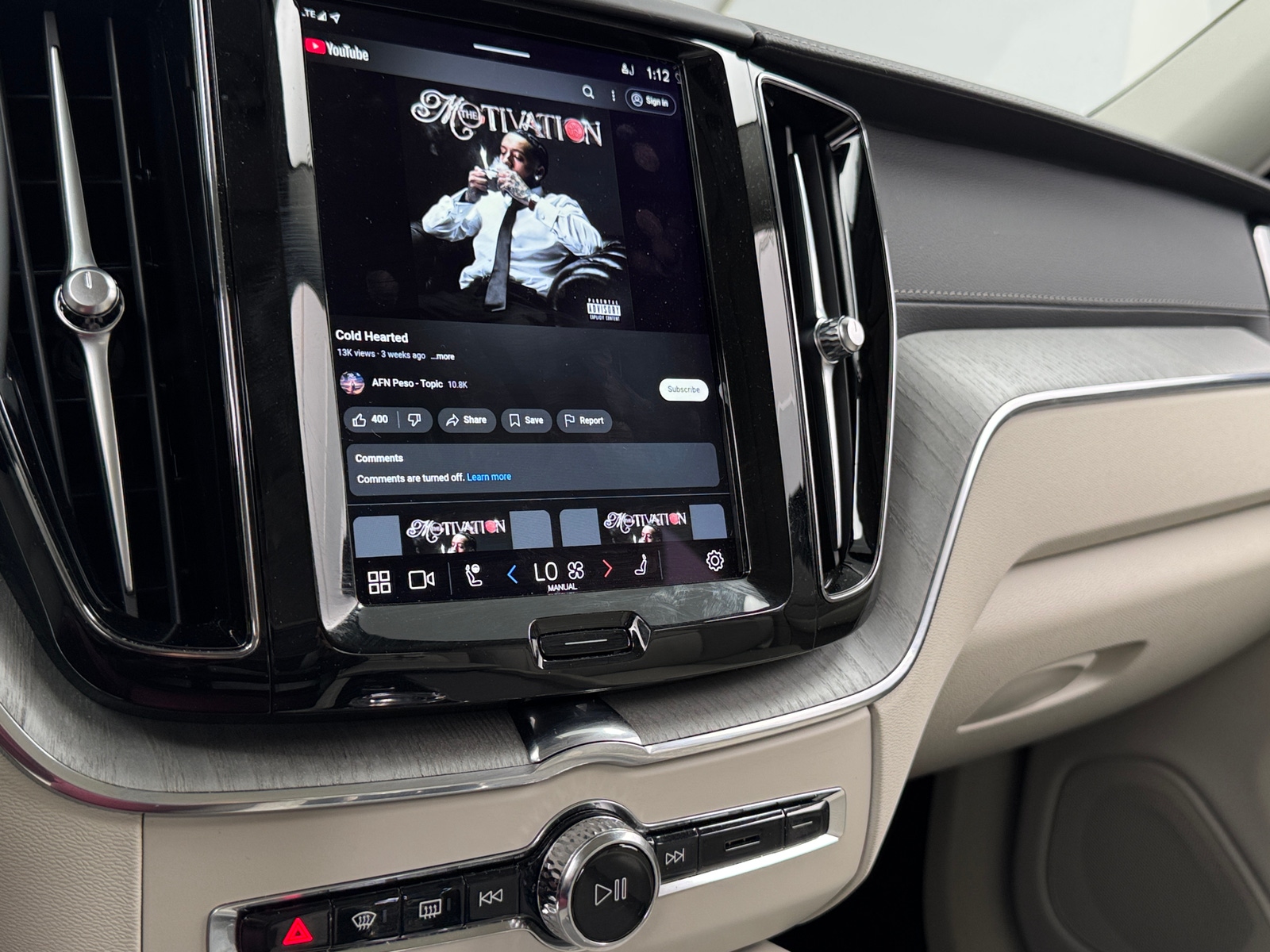 Thumbnail: 2023 Volvo XC60 - 3