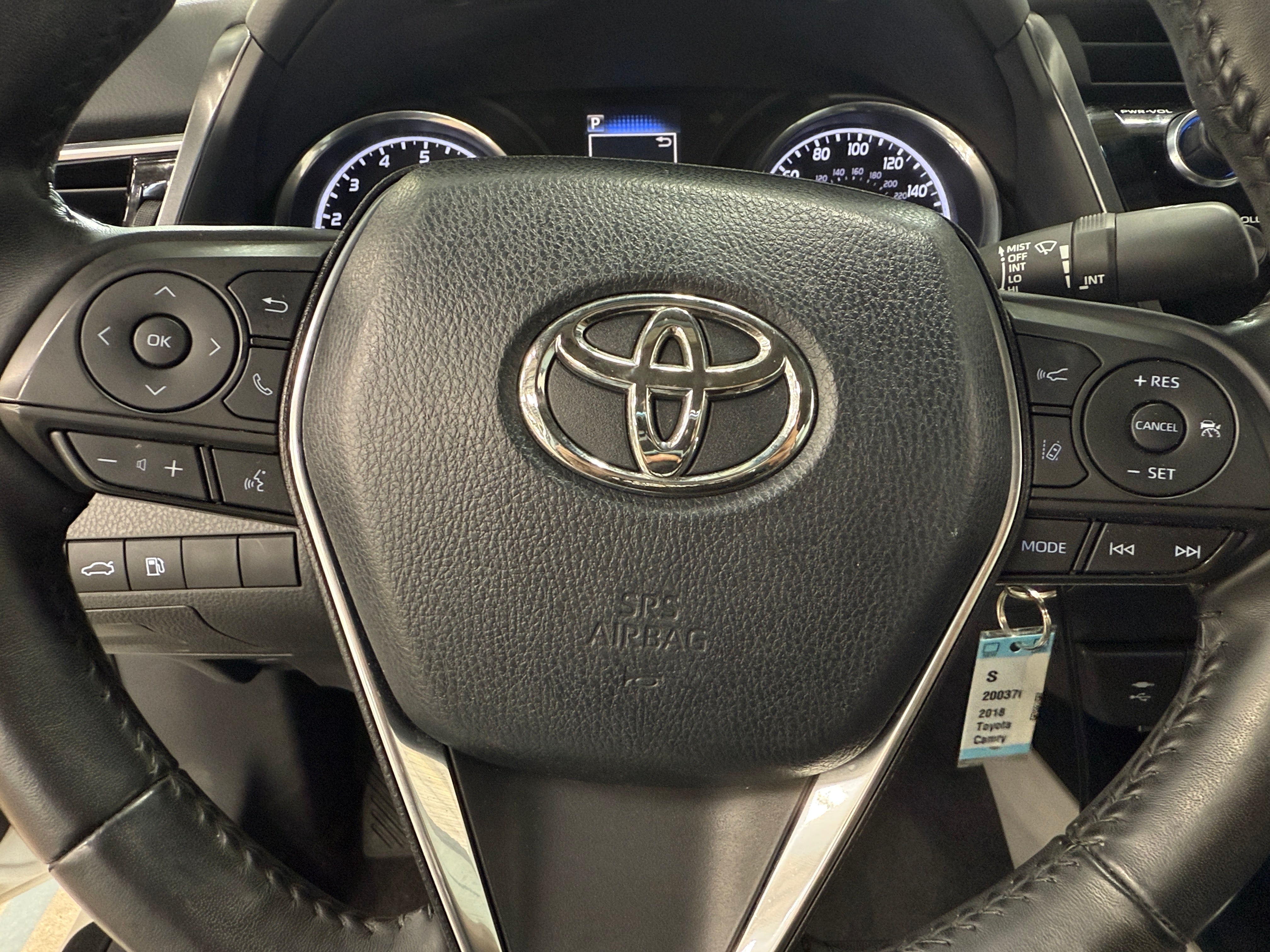 2018 Toyota Camry SE 4