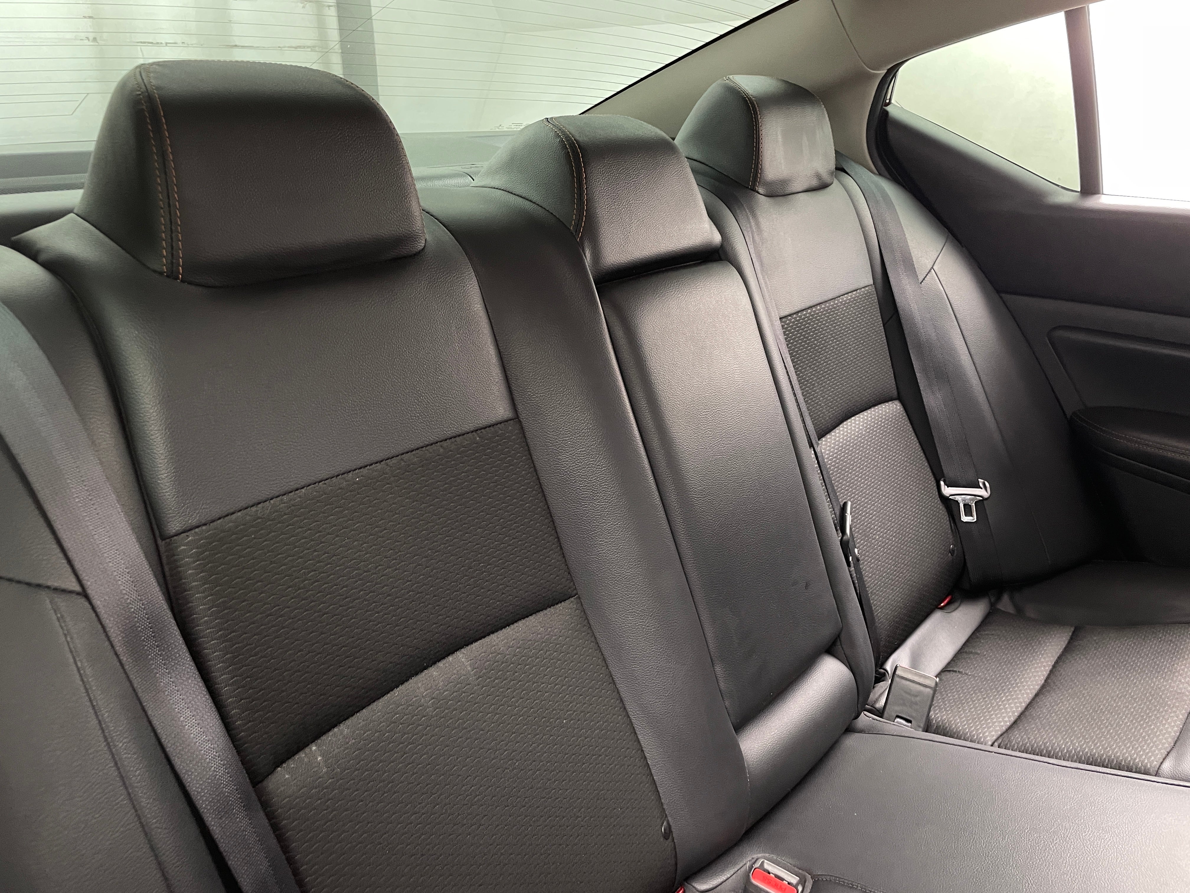 2020 Nissan Altima SR 6