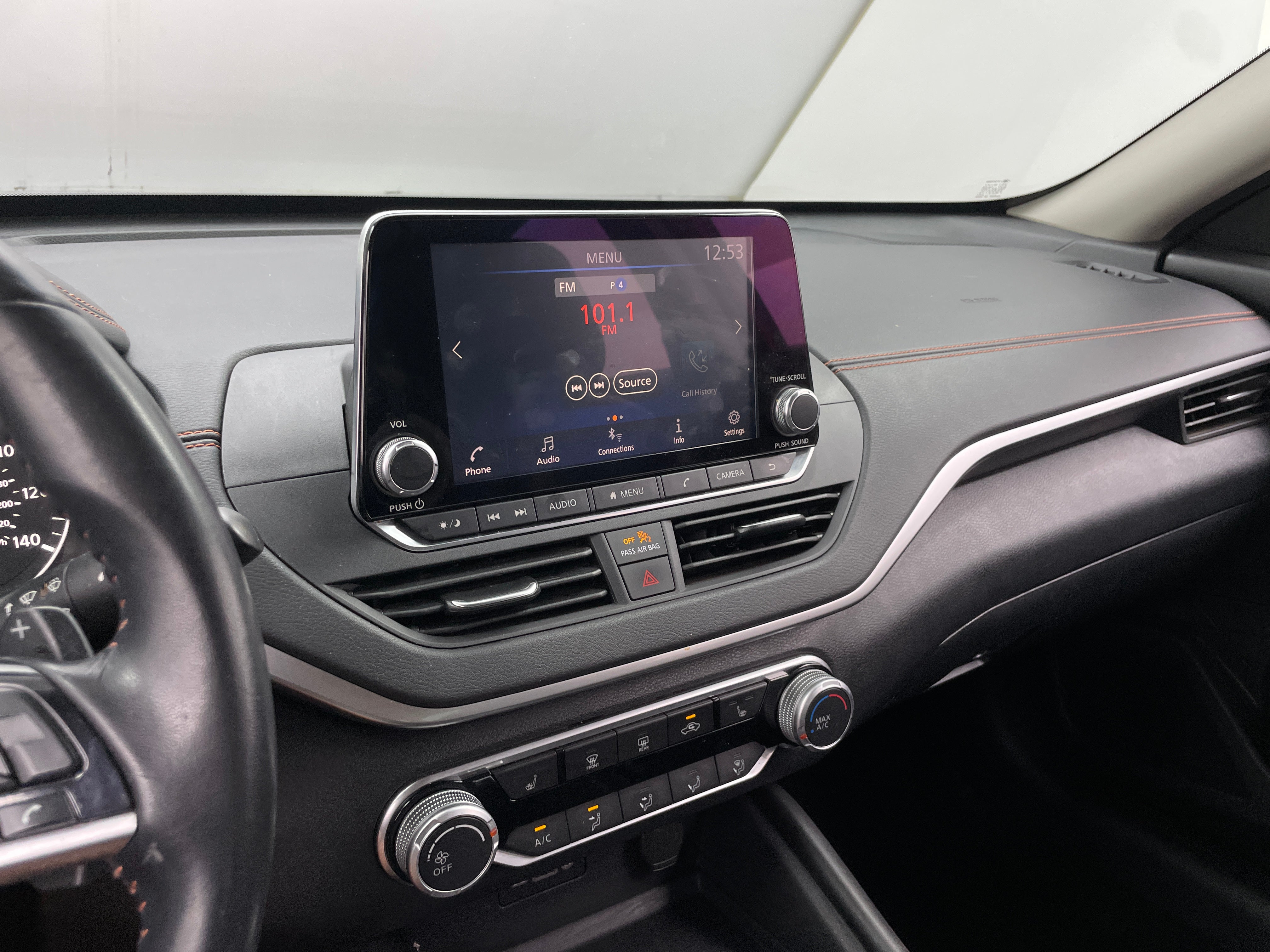 2020 Nissan Altima SR 4