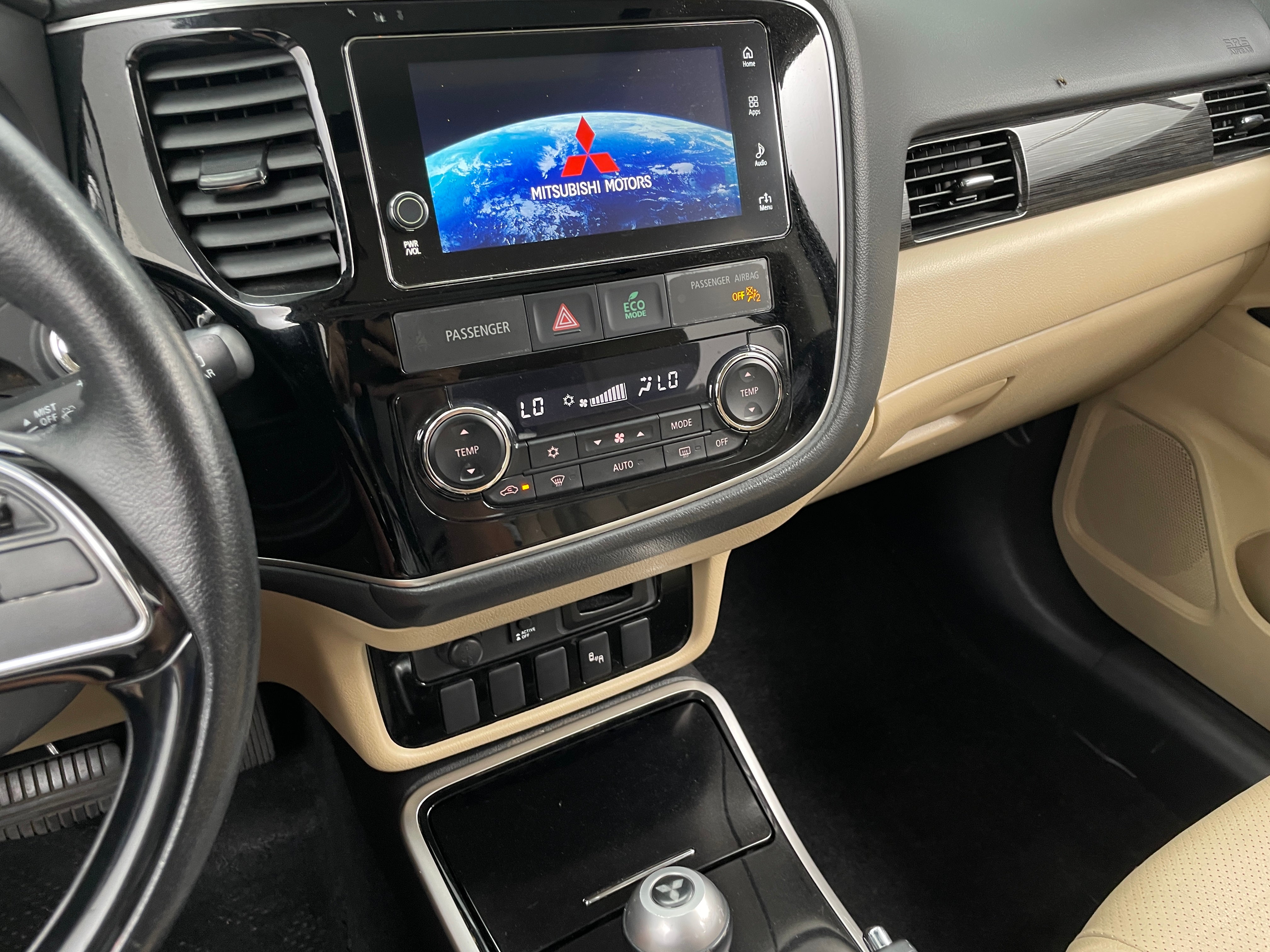 2017 Mitsubishi Outlander SEL 4