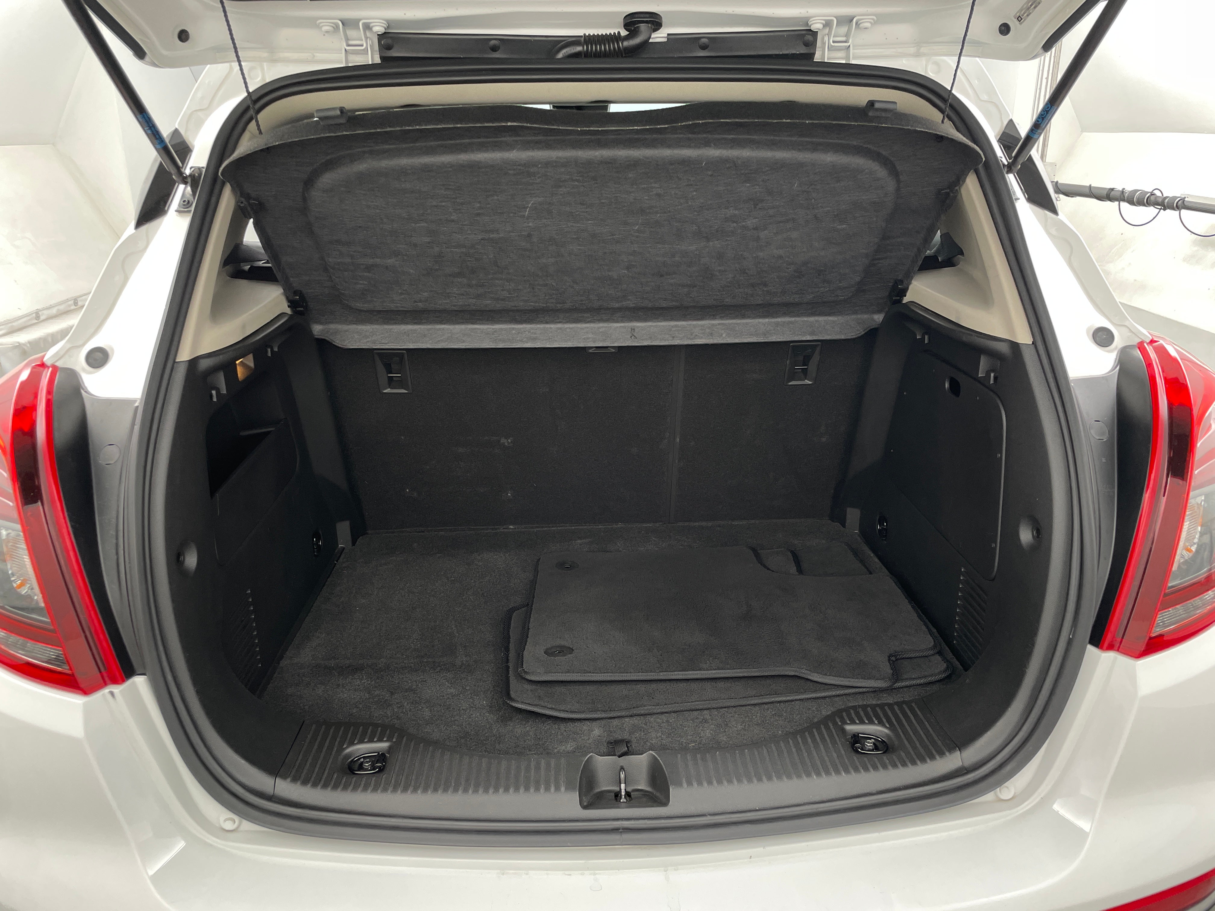 2018 Buick Encore Sport Touring 6