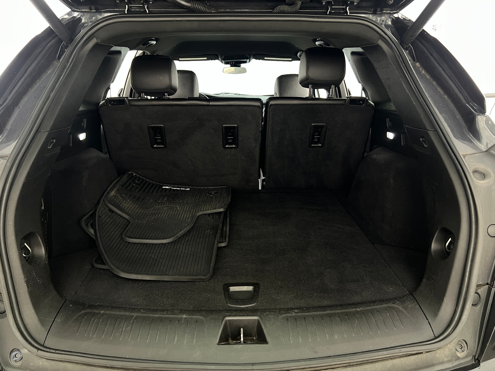 Thumbnail: 2021 Cadillac XT5 - 6