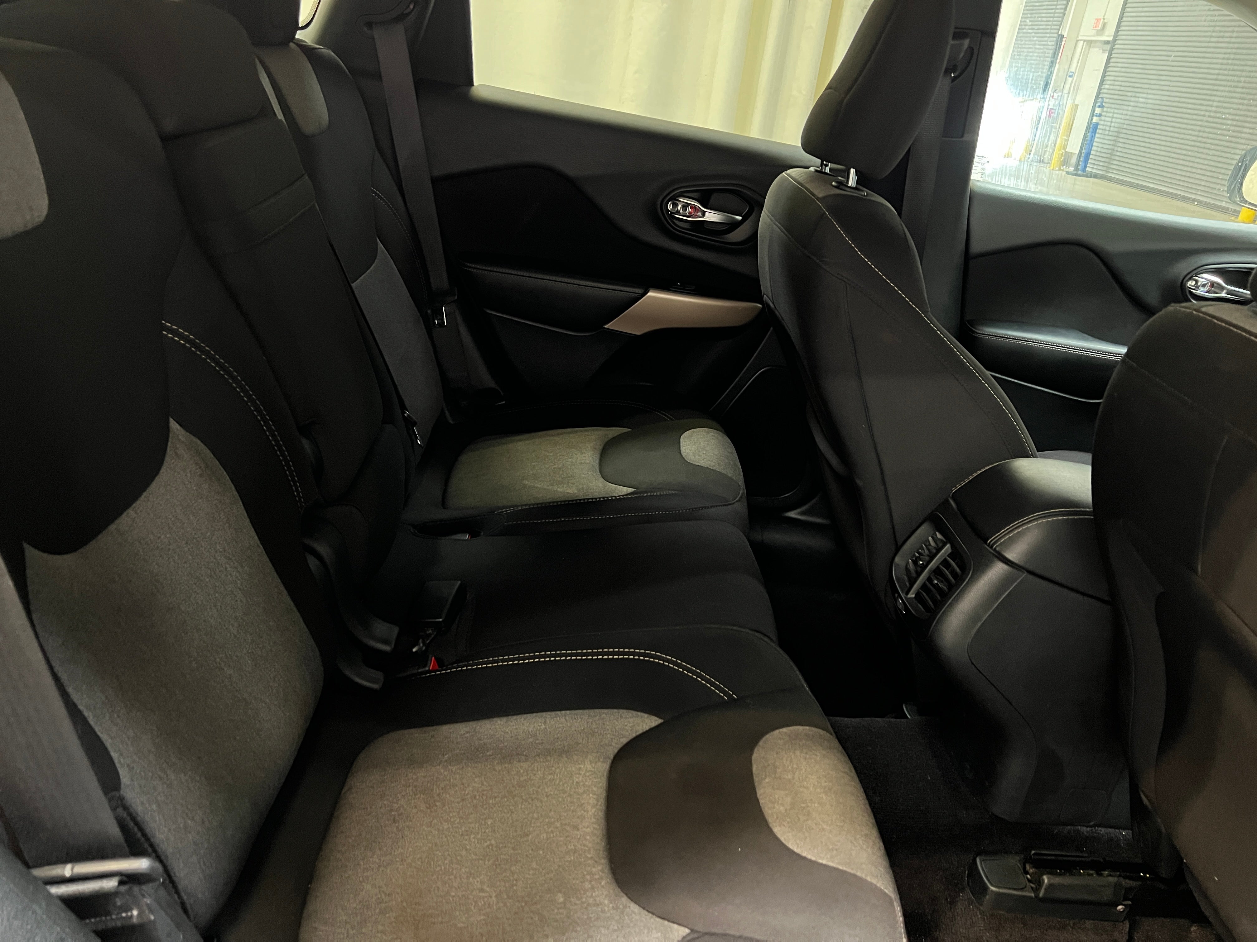 2018 Jeep Cherokee Latitude 6
