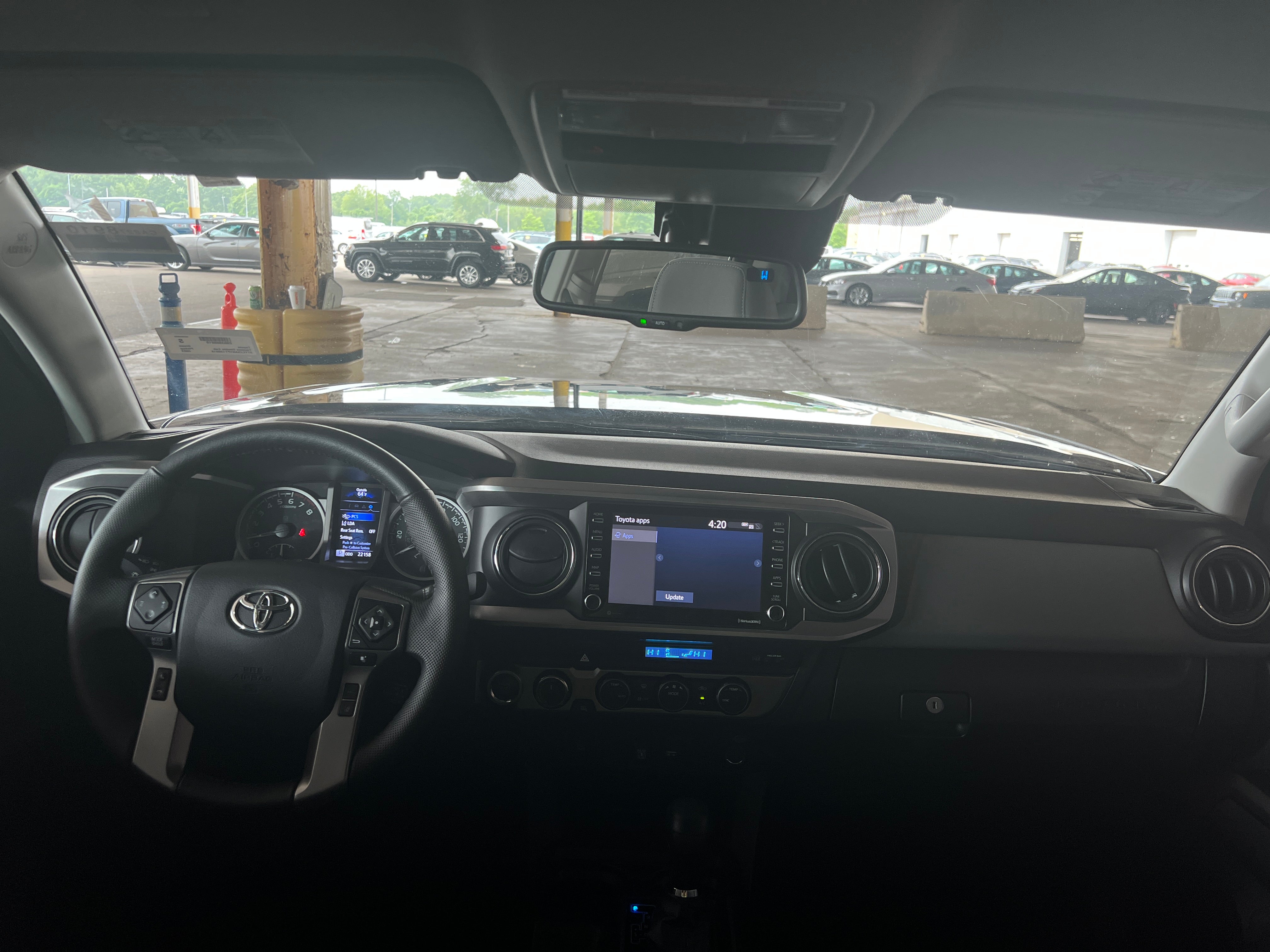 2023 Toyota Tacoma SR5 3