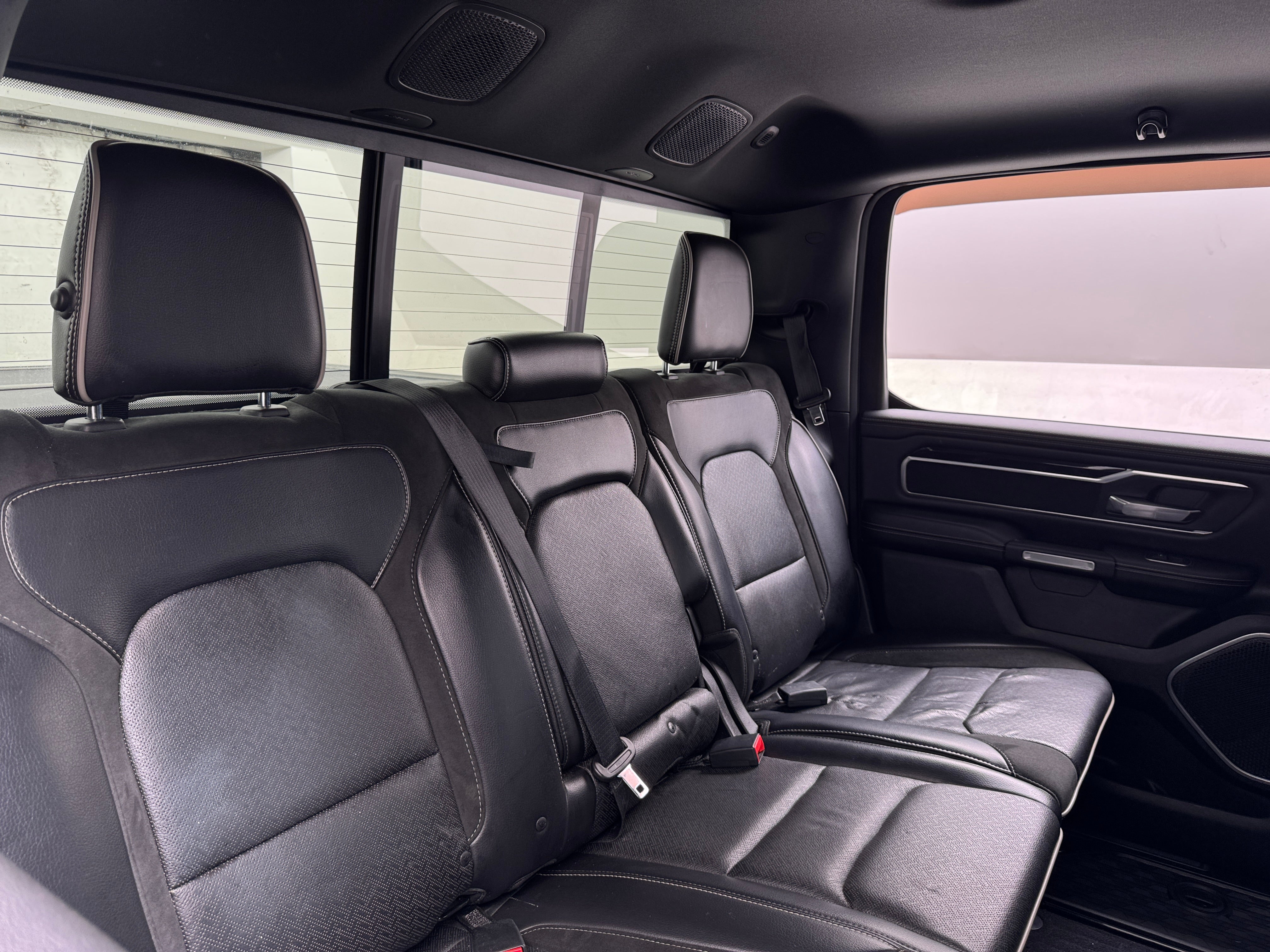 2019 RAM 1500 Laramie 5