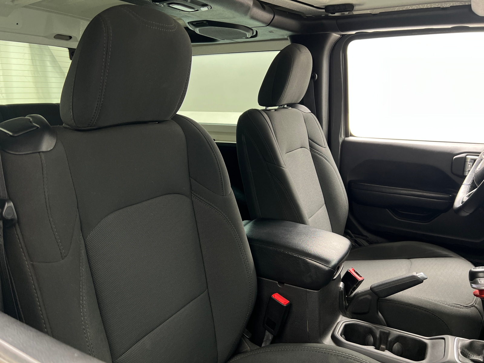 Thumbnail: 2019 Jeep Wrangler - 2