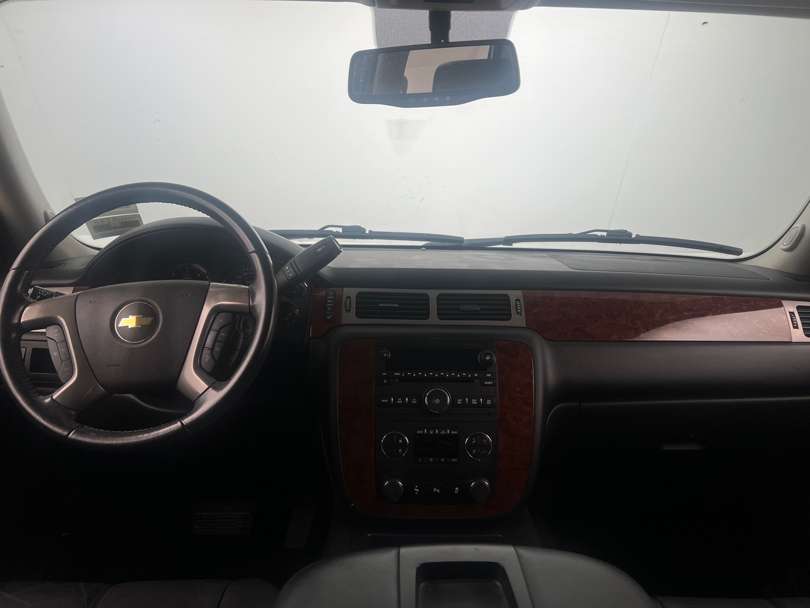 Thumbnail: 2014 Chevrolet Tahoe - 2