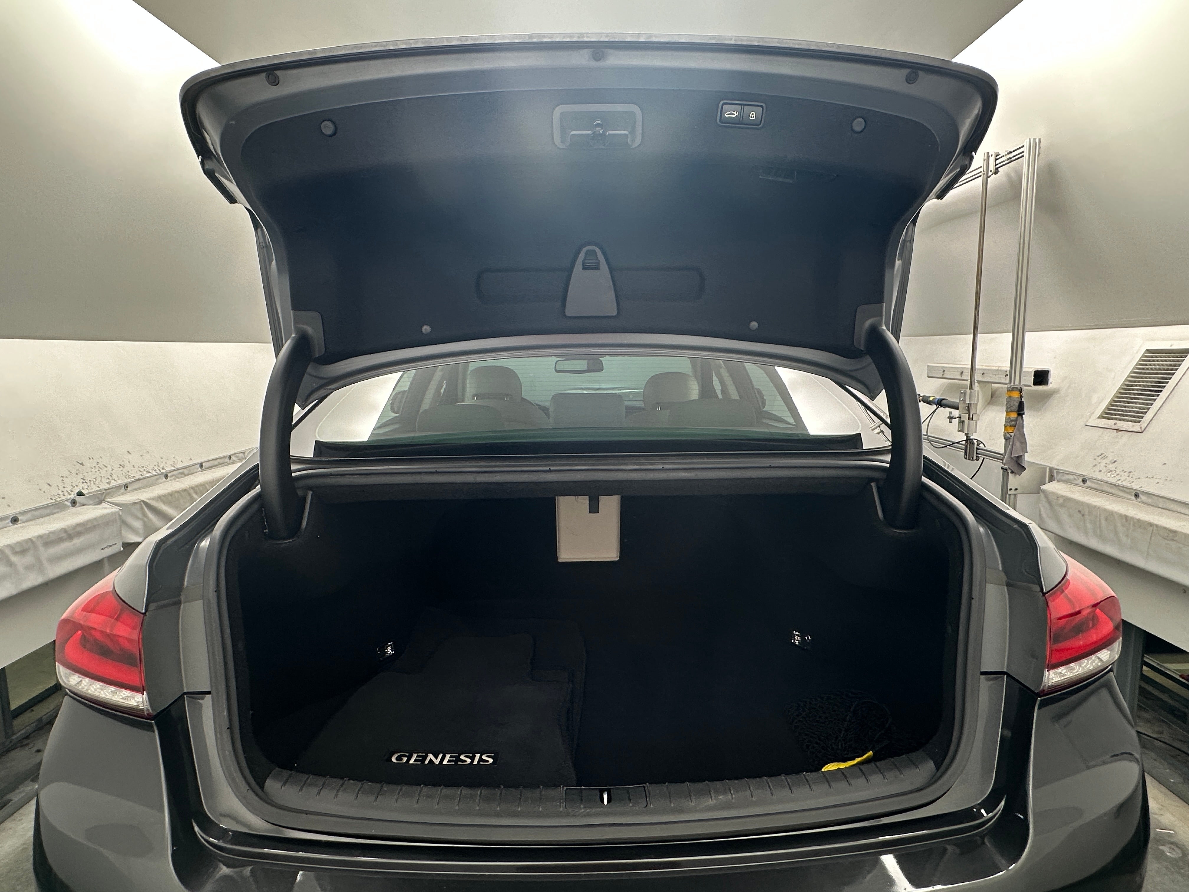 2017 Genesis G80  6