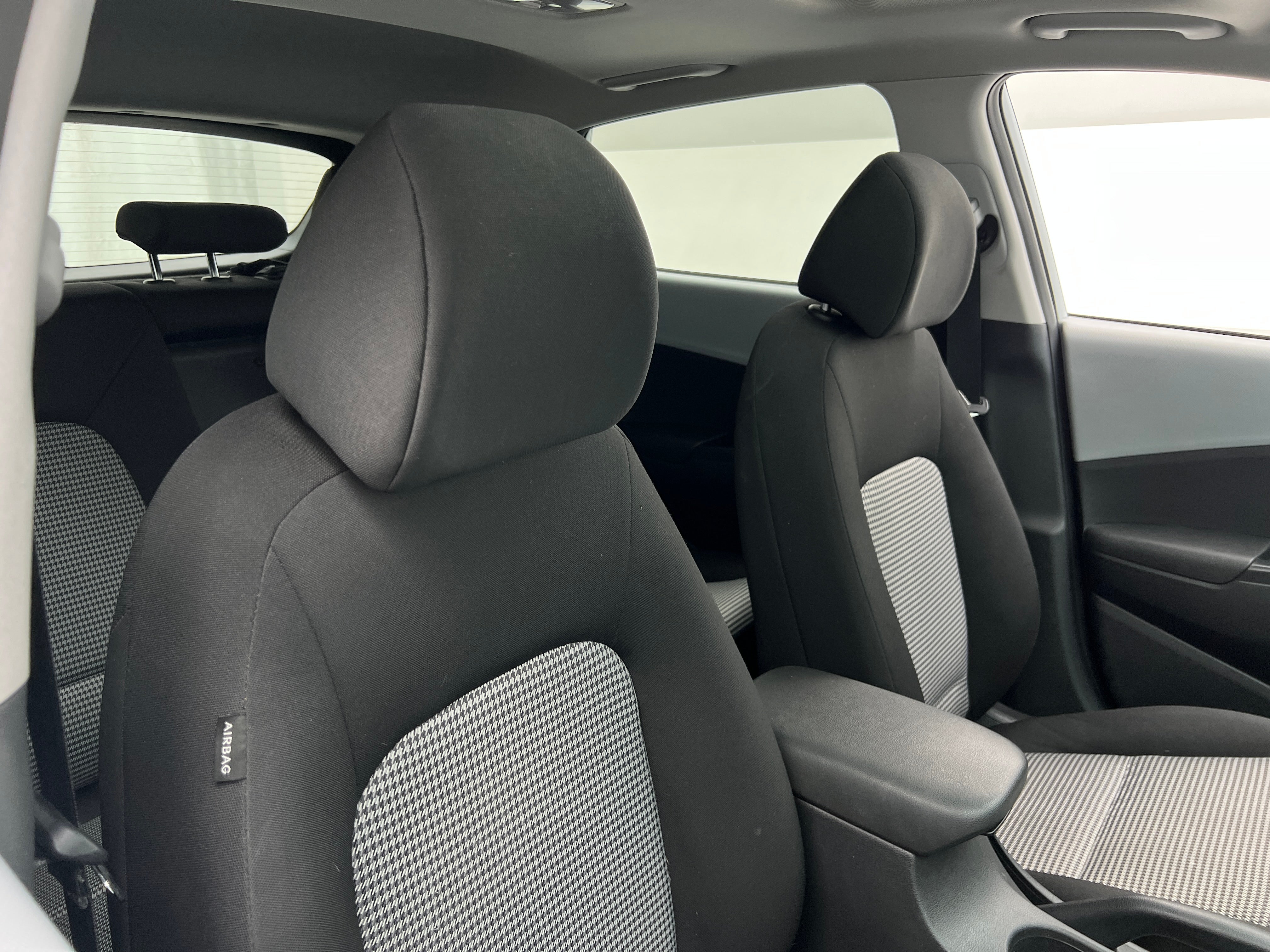 2018 Hyundai Kona SEL 2
