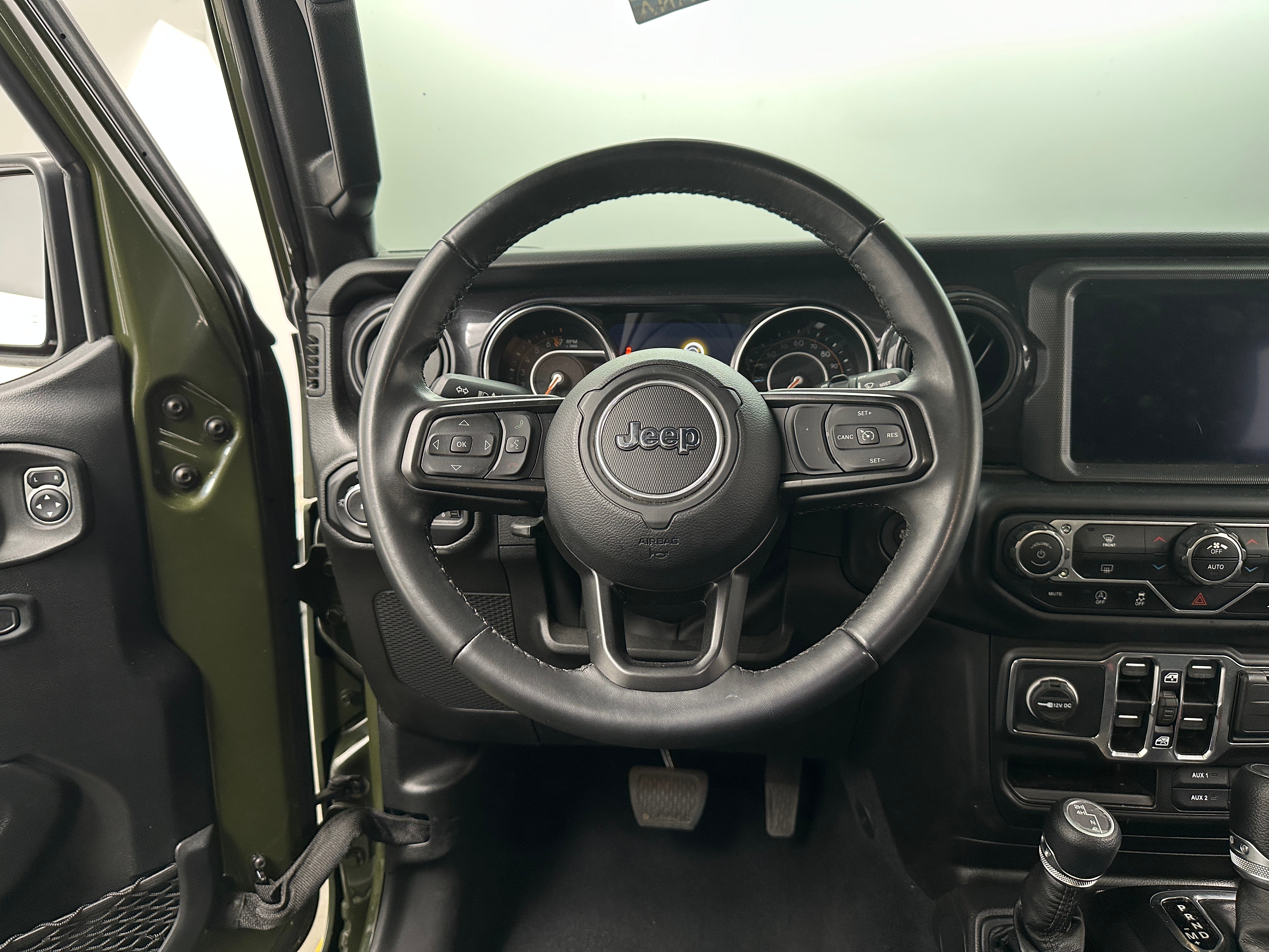 2022 Jeep Wrangler Unlimited Altitude 5