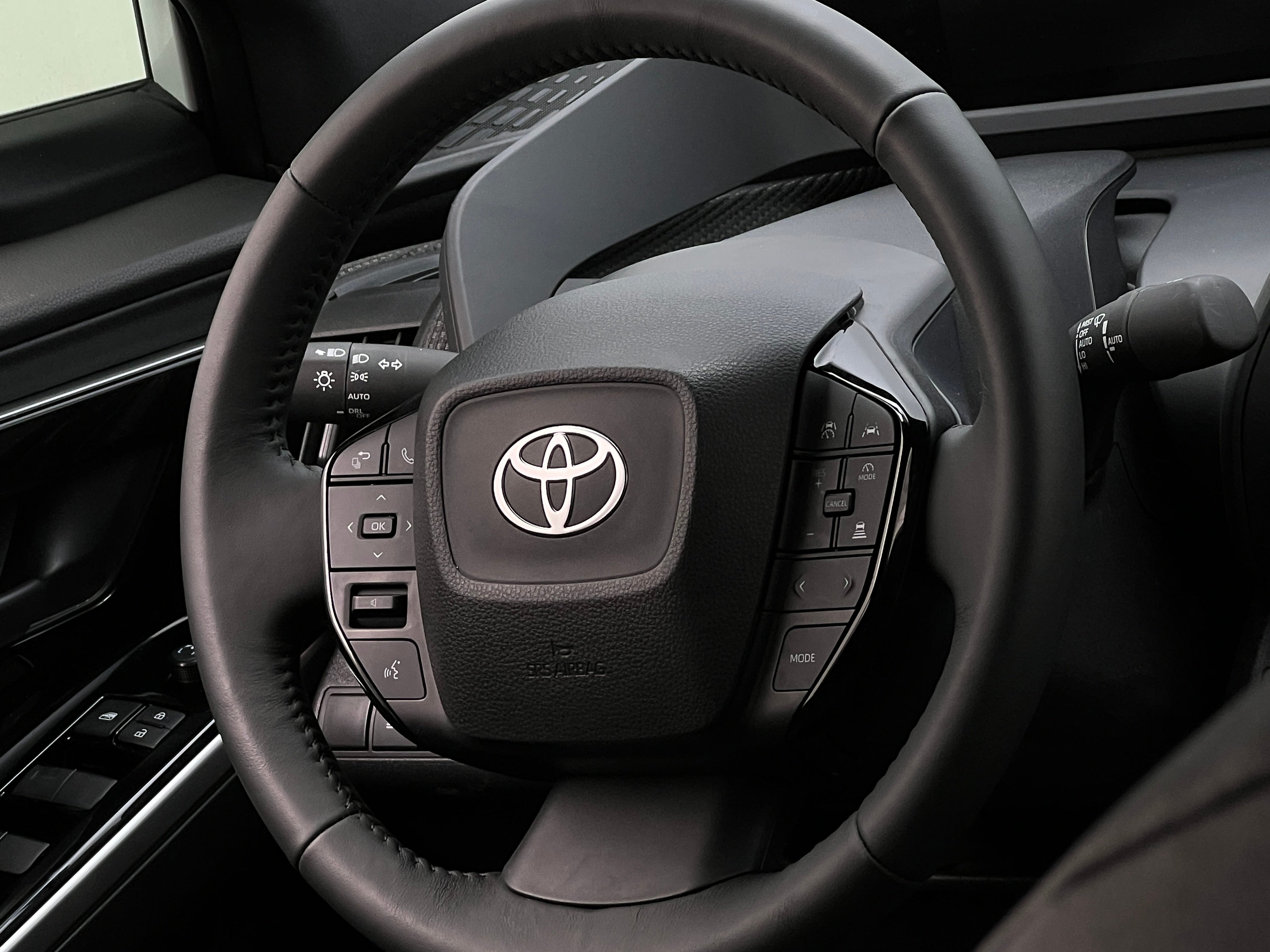 2024 Toyota bZ4X XLE 4