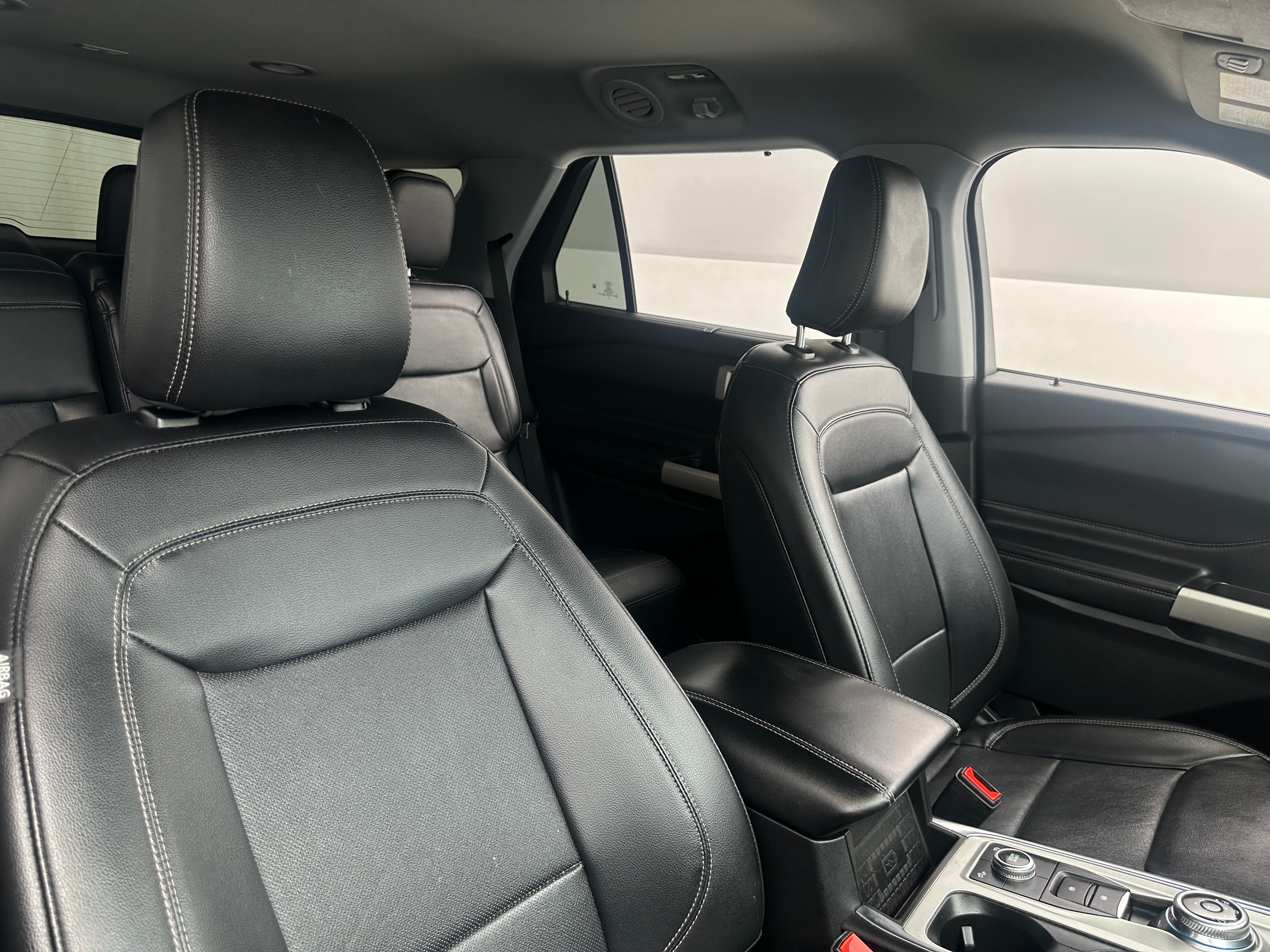 2023 Ford Explorer Limited 2