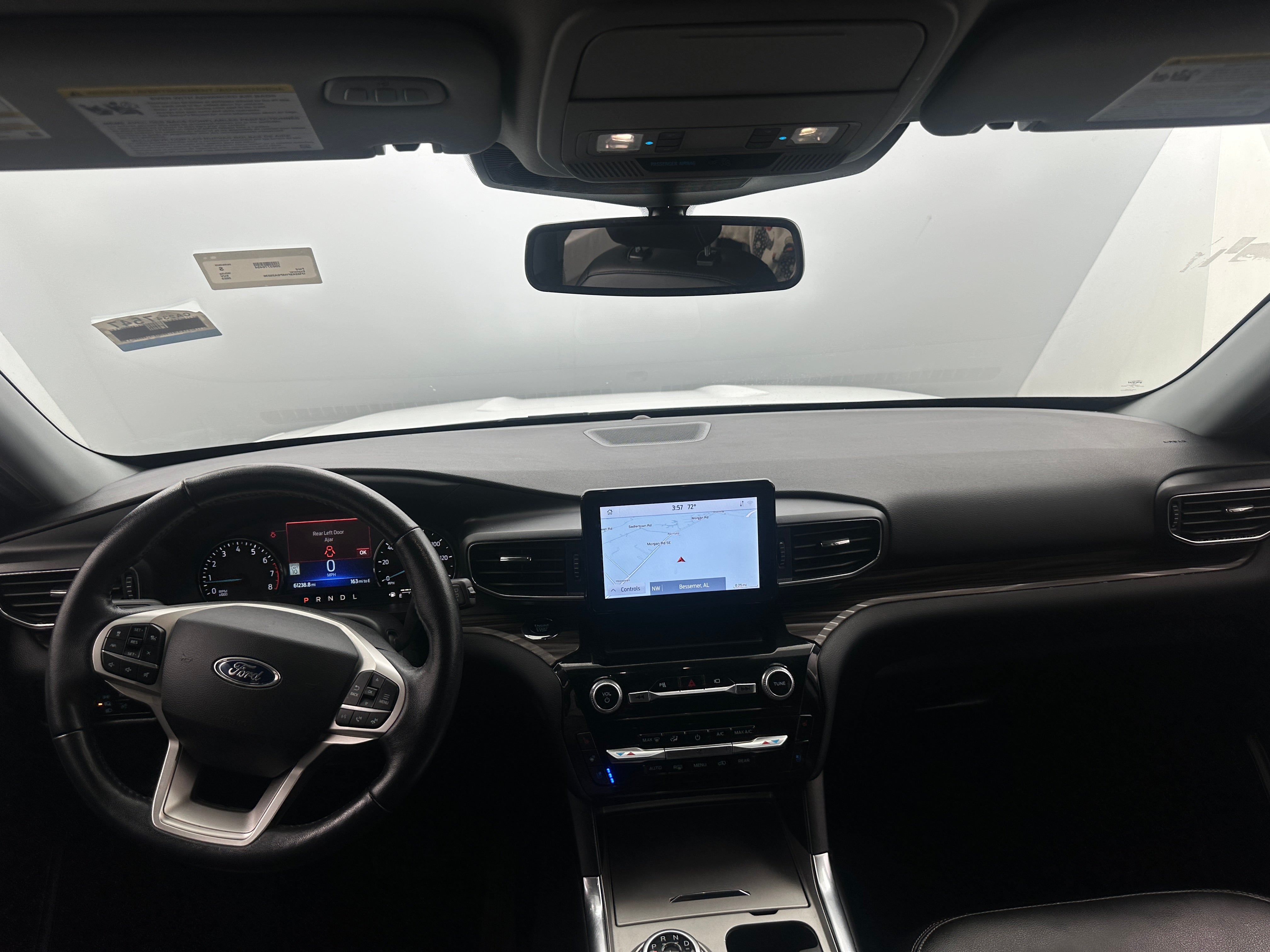 2023 Ford Explorer Limited 3