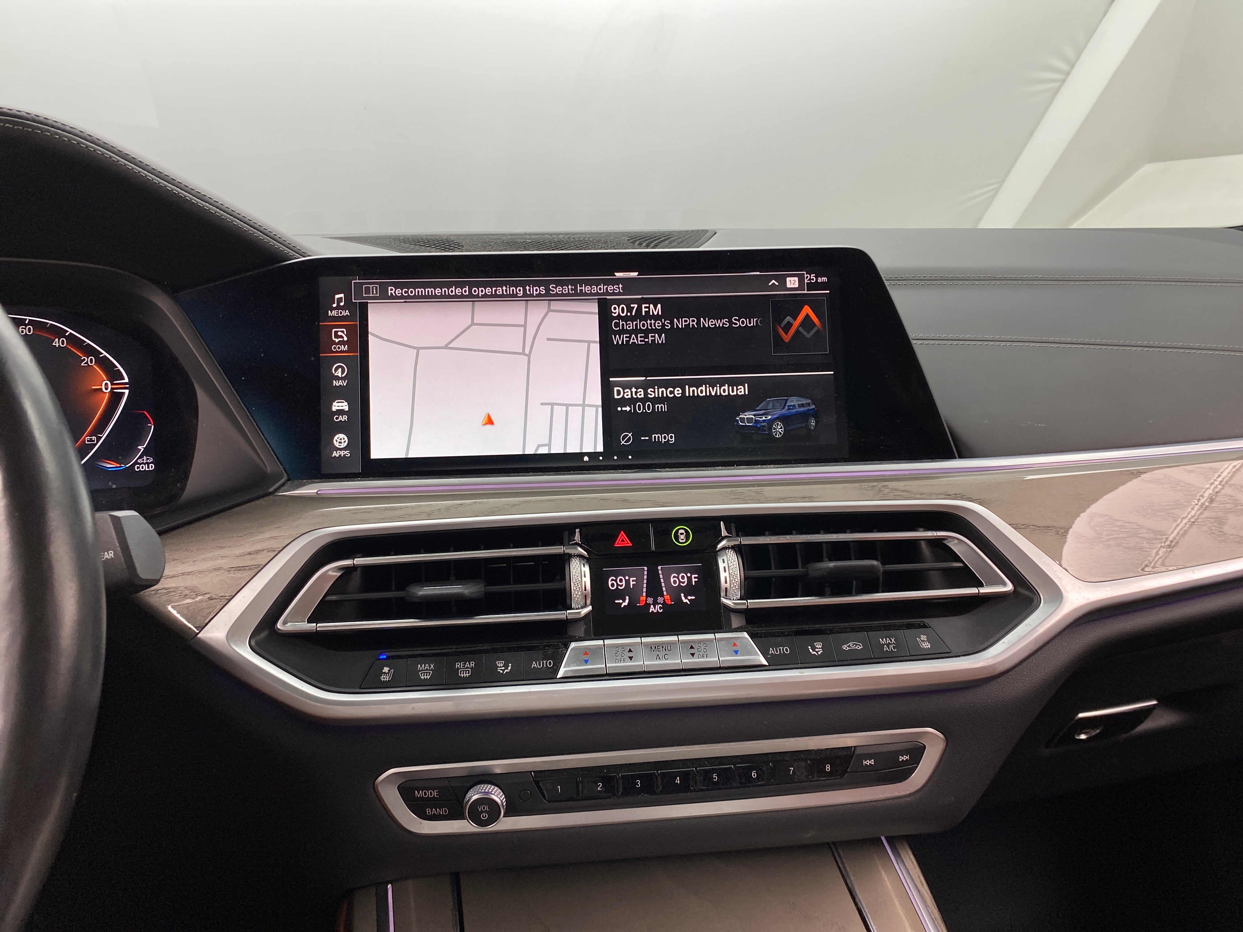 Thumbnail: 2021 BMW X7 - 3