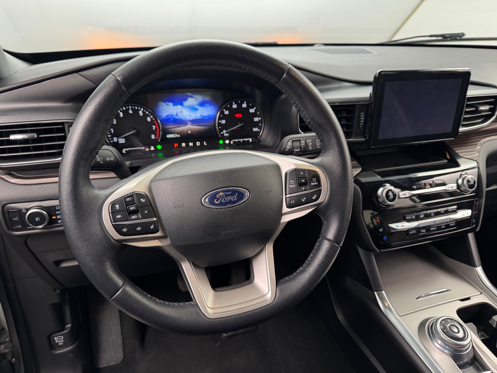 Thumbnail: 2023 Ford Explorer - 4