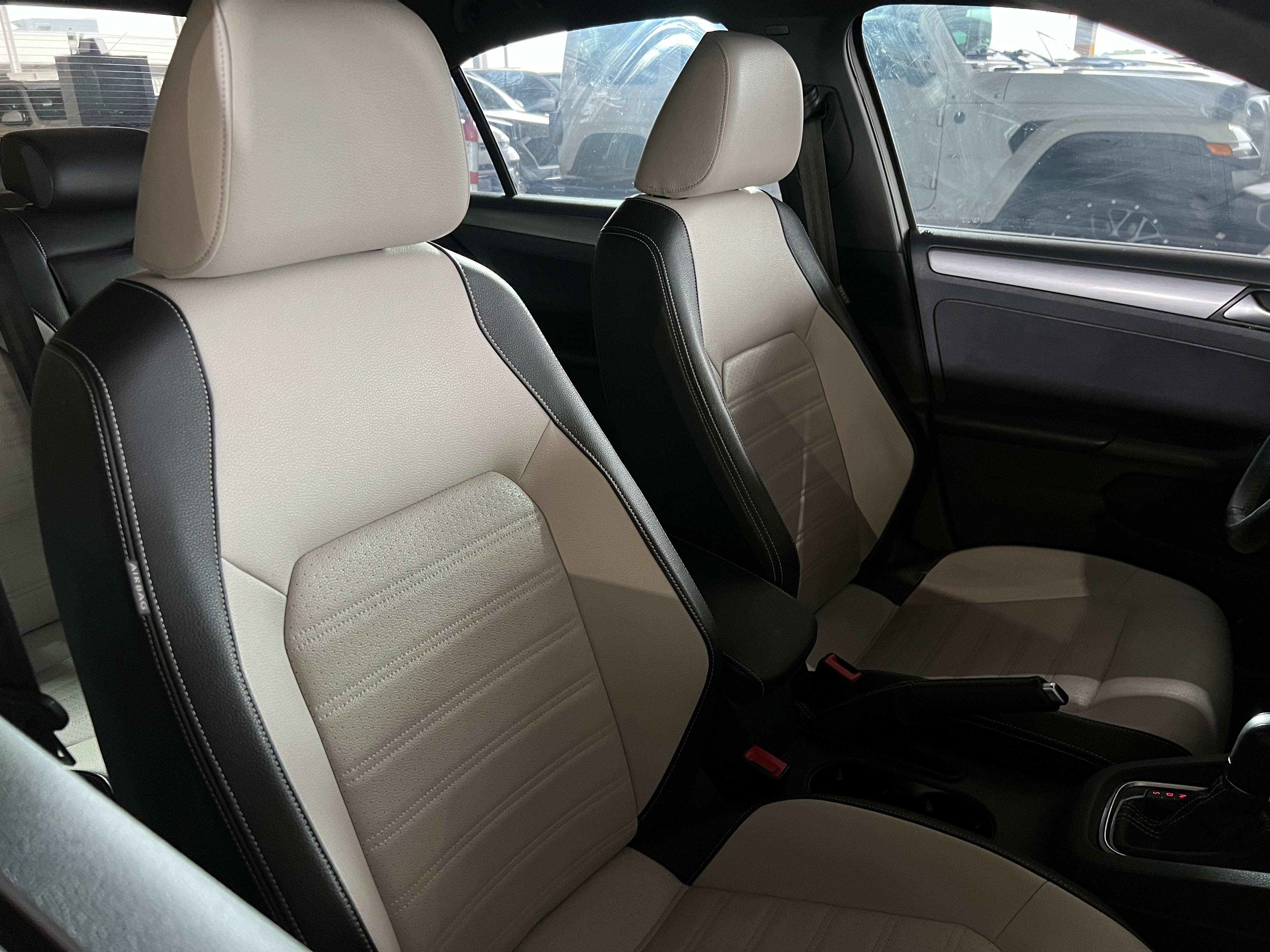 2016 Volkswagen Jetta Sport 2