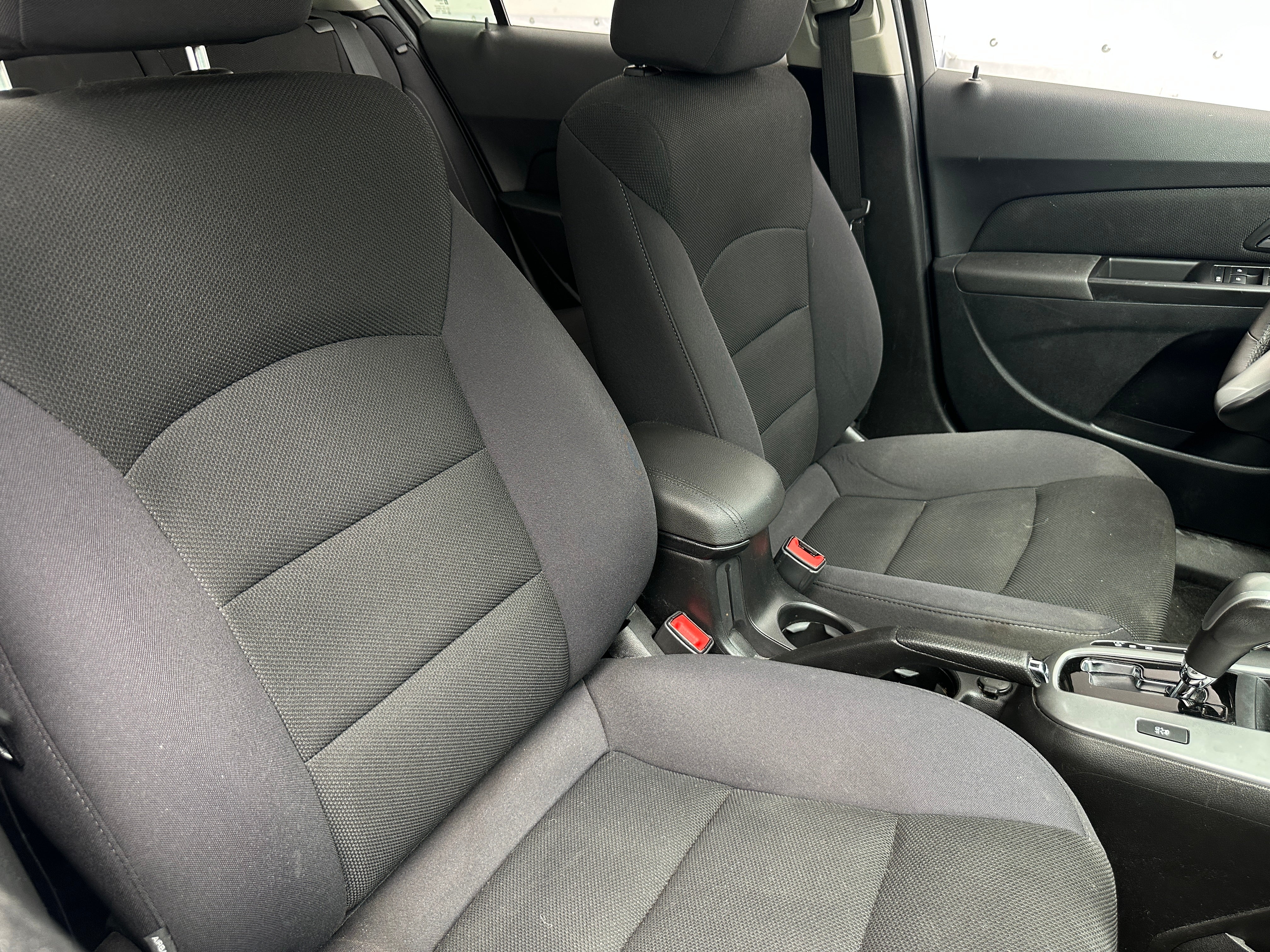 2013 Chevrolet Cruze LT 2