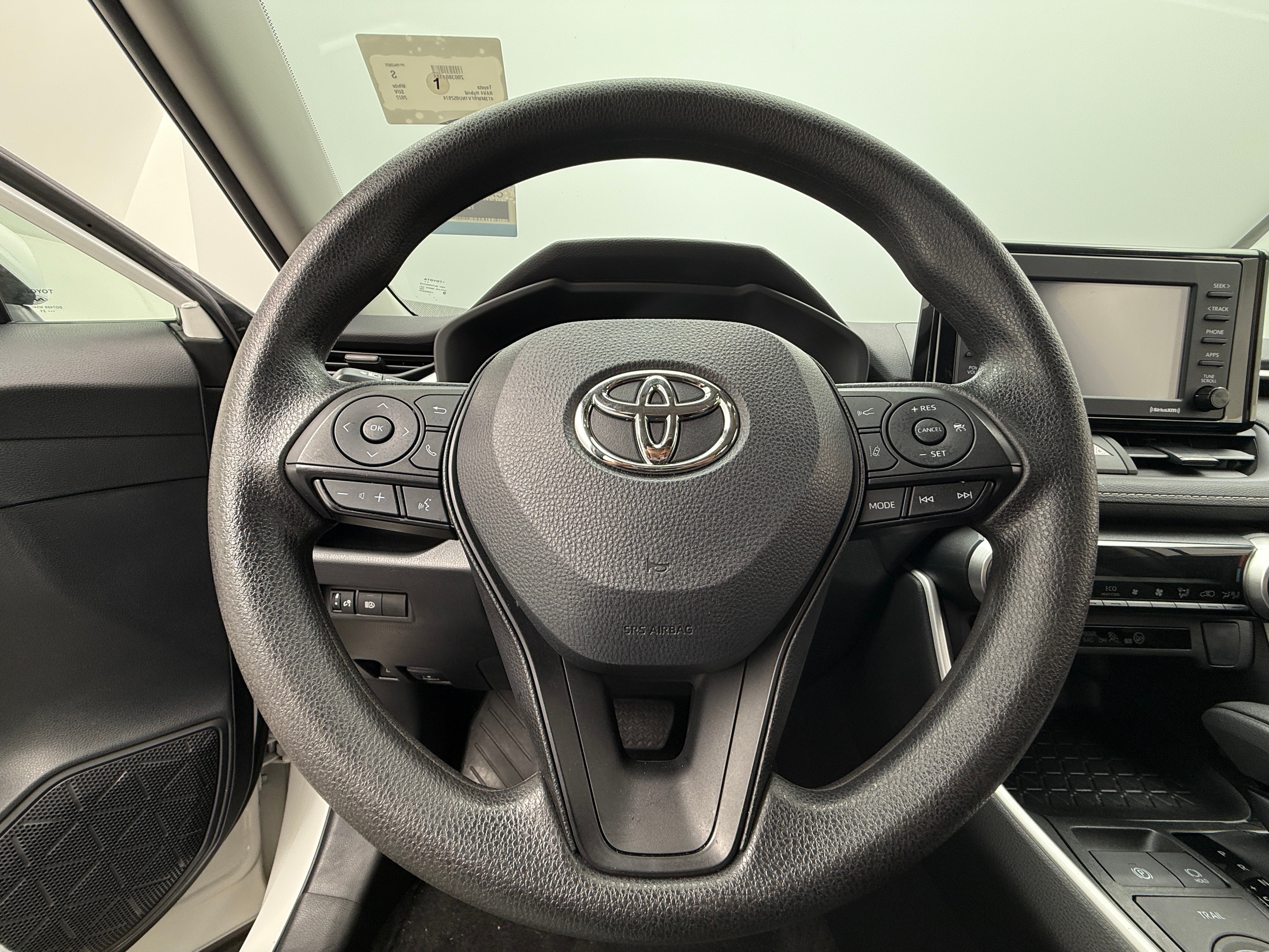 2022 Toyota RAV4 LE 5