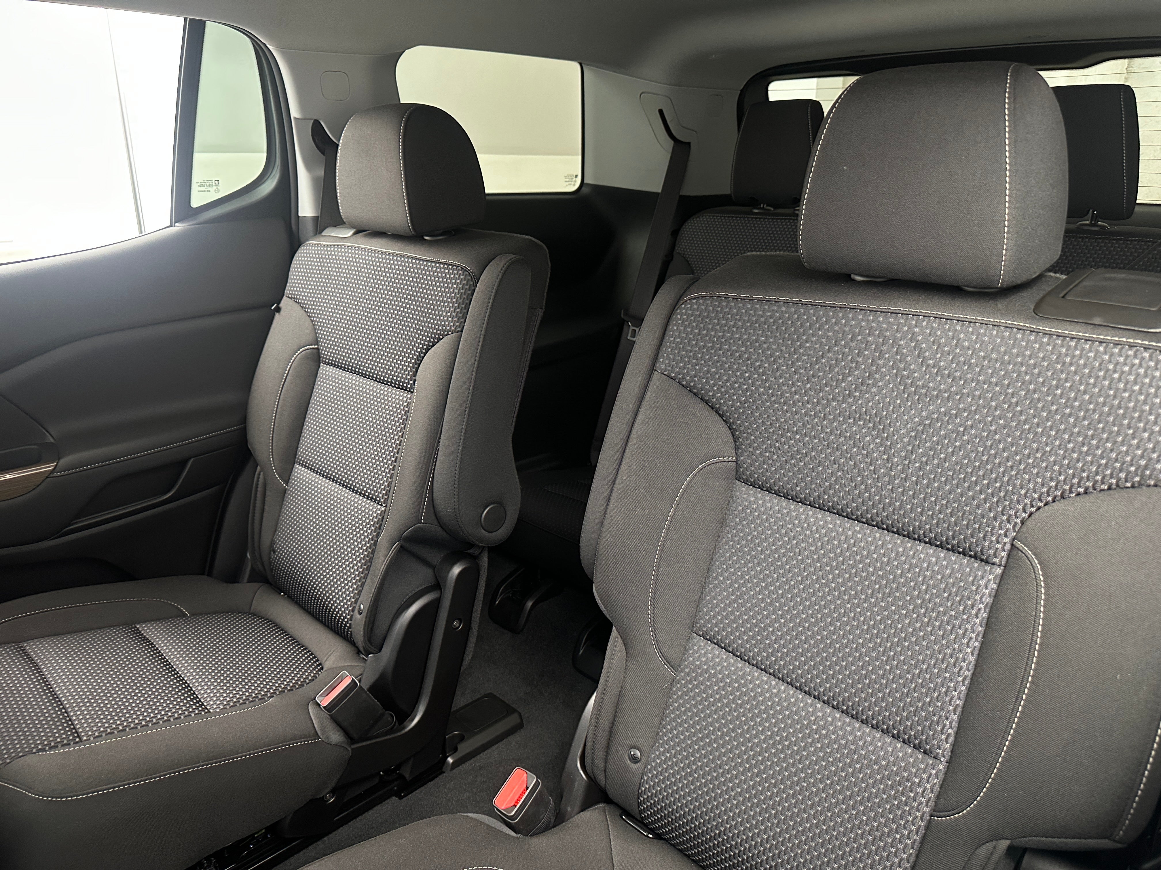 2023 GMC Acadia SLE 6