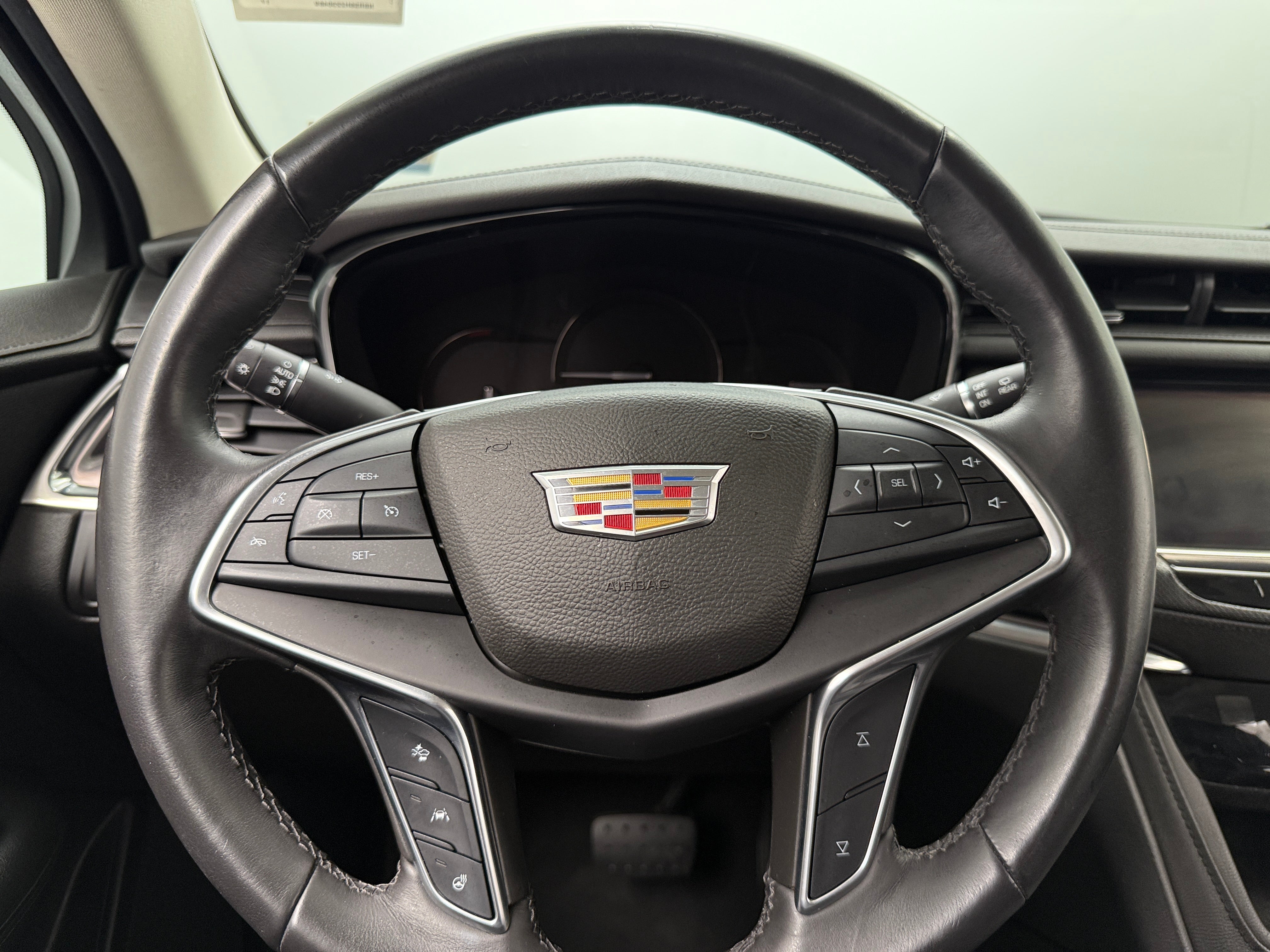 2017 Cadillac XT5 Luxury 4