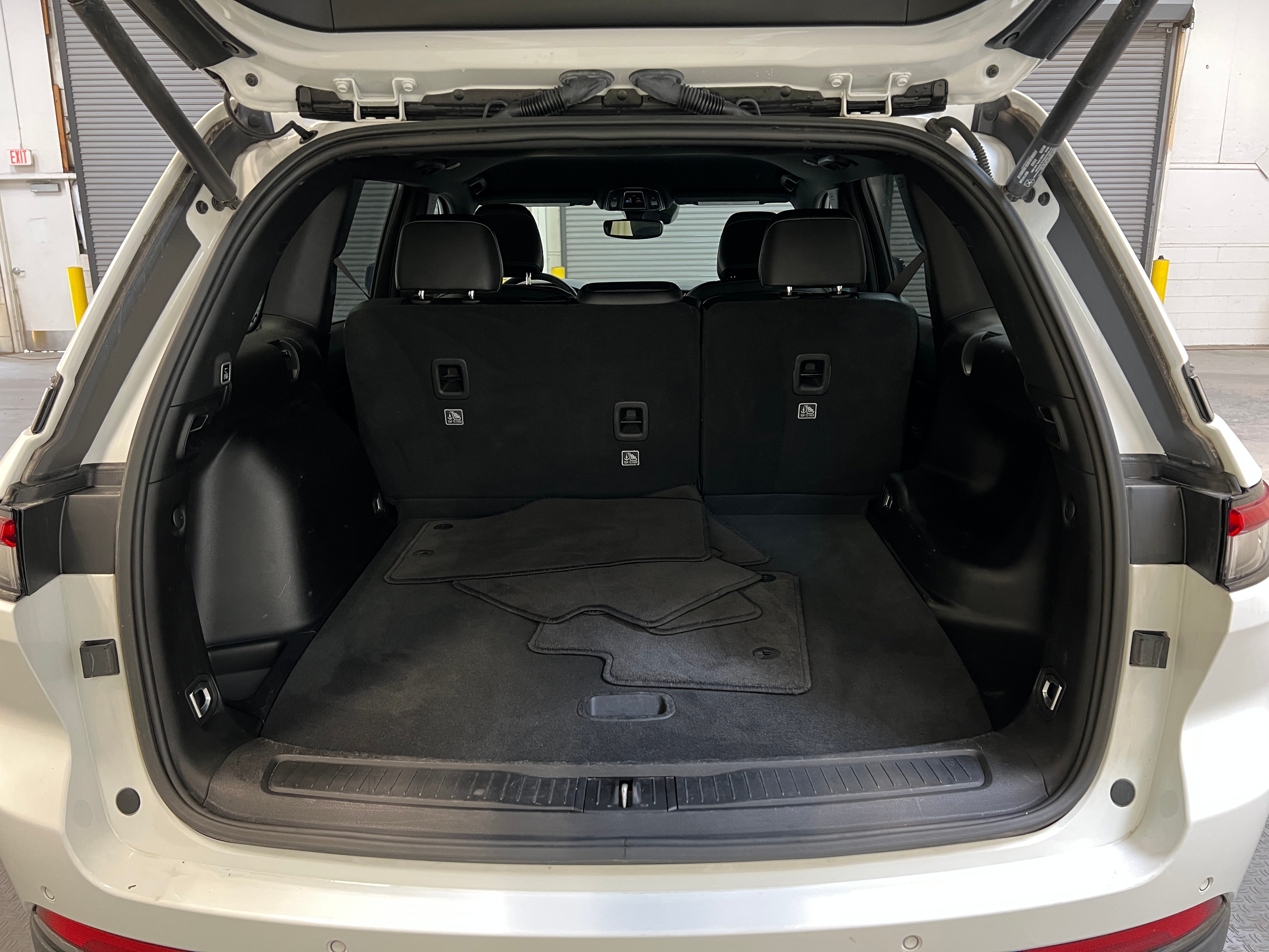 2024 Jeep Grand Cherokee Altitude 6