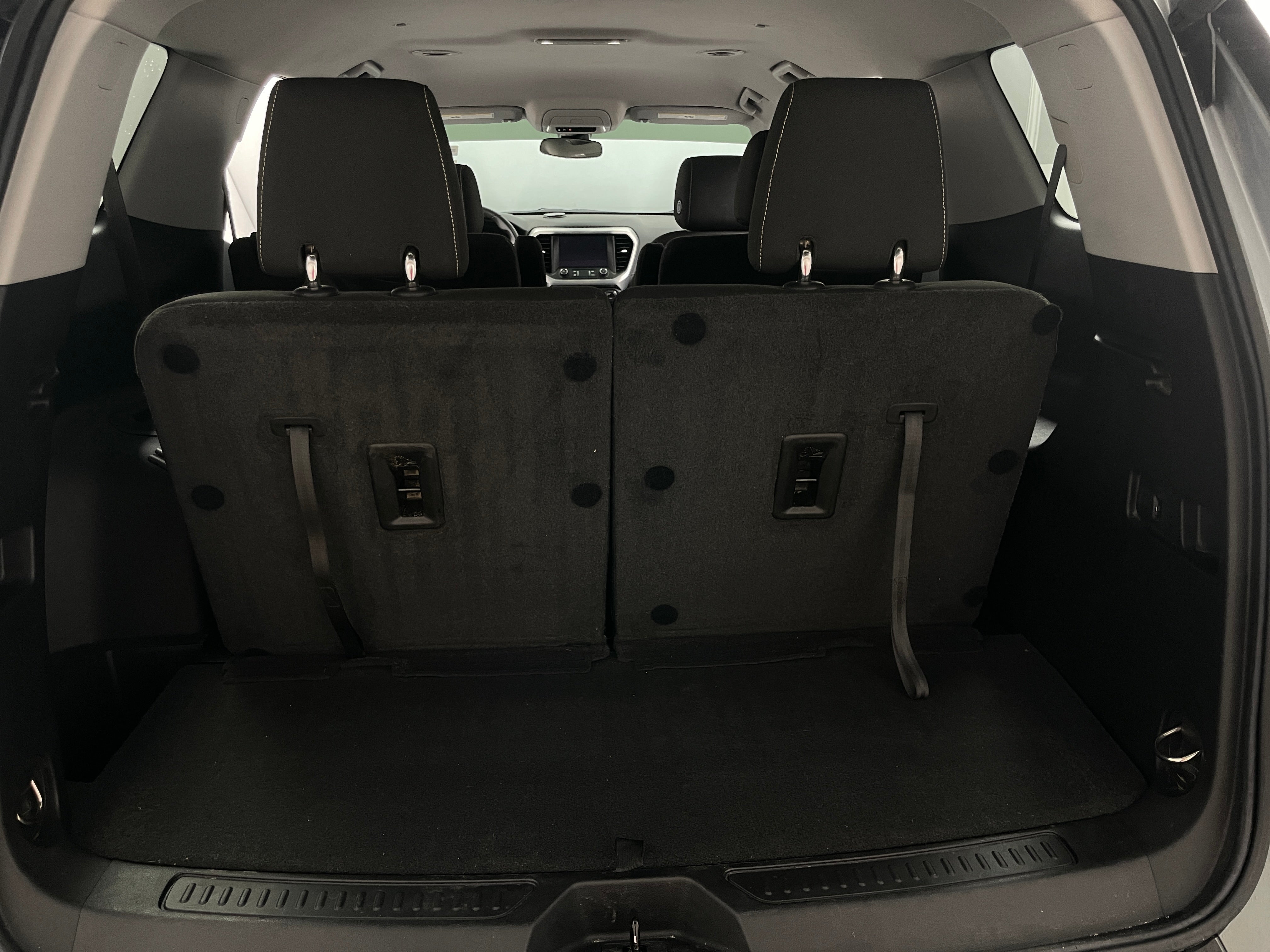 2023 GMC Acadia SLE 7