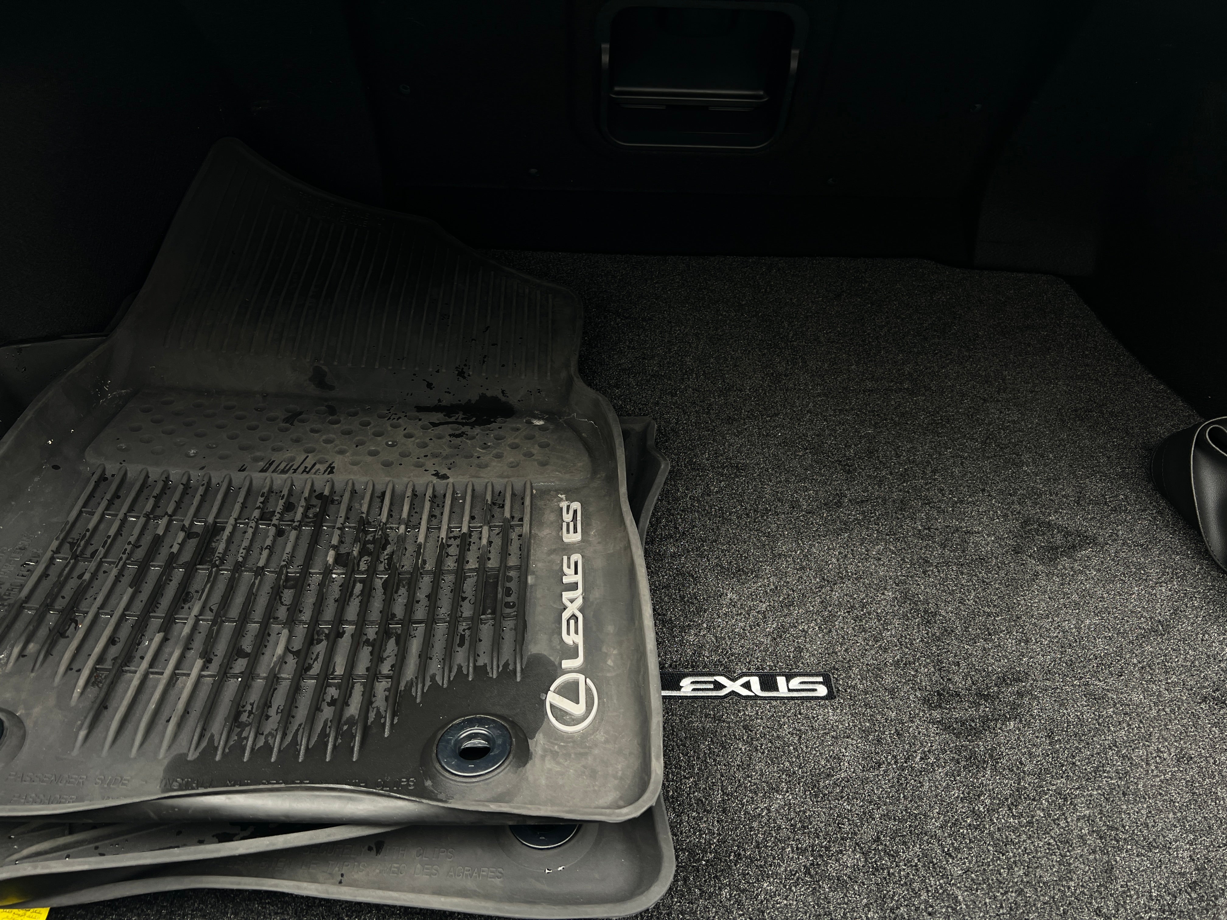 2022 Lexus ES 350 F Sport 6