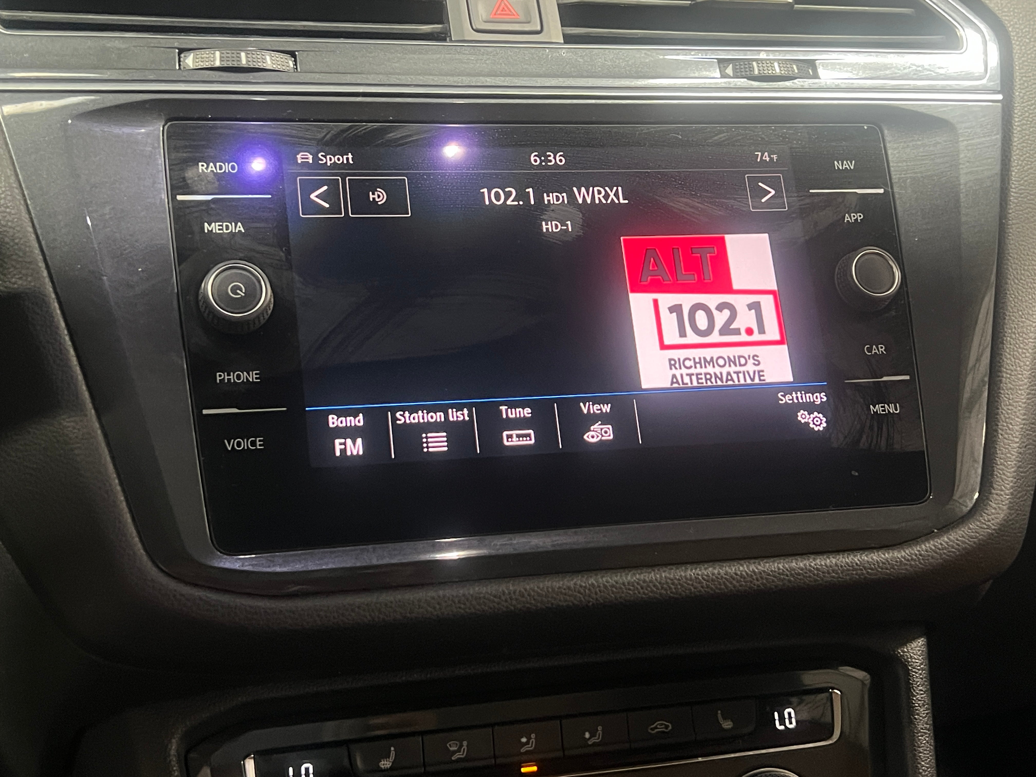 2019 Volkswagen Tiguan SEL 3