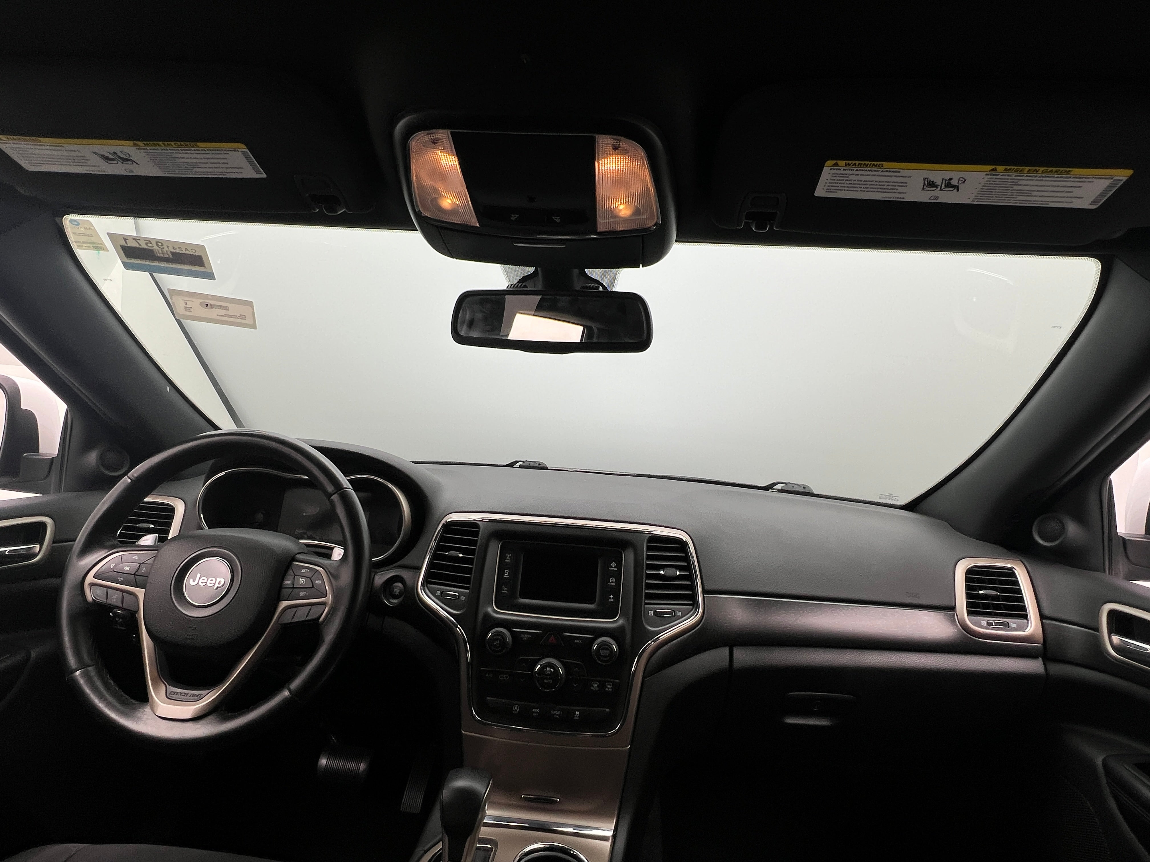 2016 Jeep Grand Cherokee Laredo 3