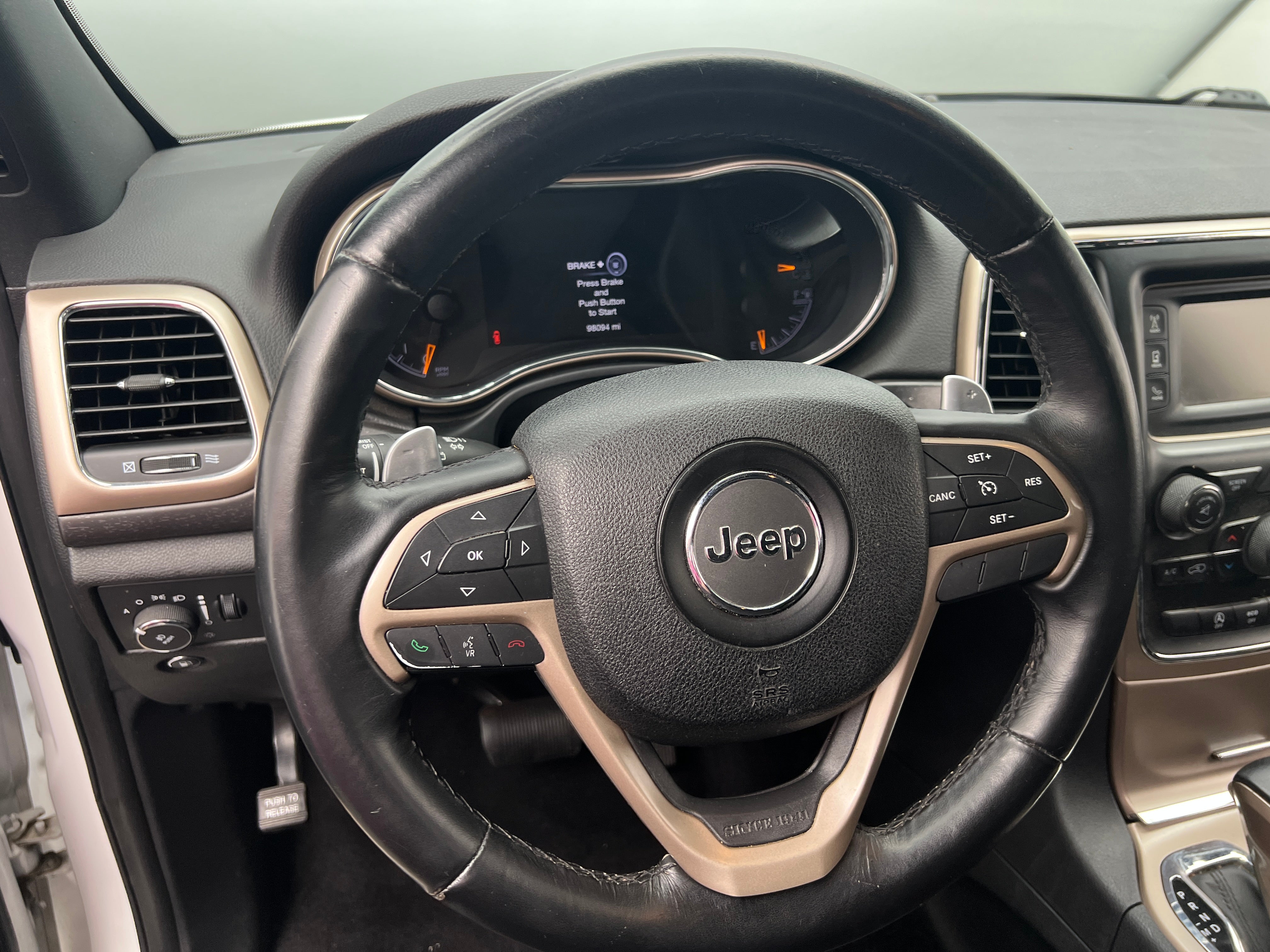 2016 Jeep Grand Cherokee Laredo 5